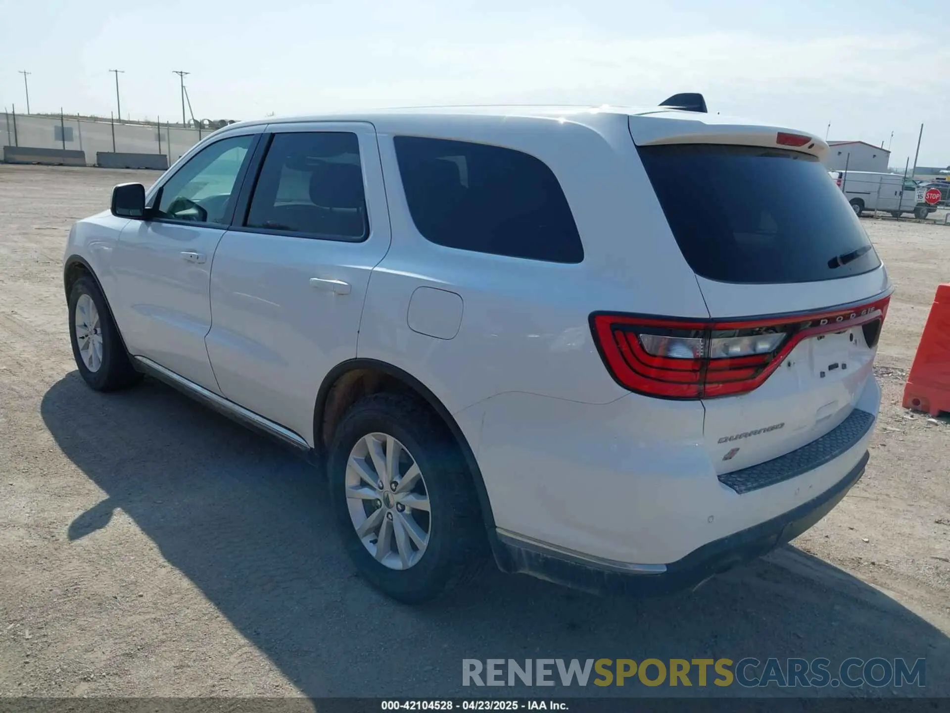 3 Photograph of a damaged car 1C4SDJFT5LC431893 DODGE DURANGO 2020