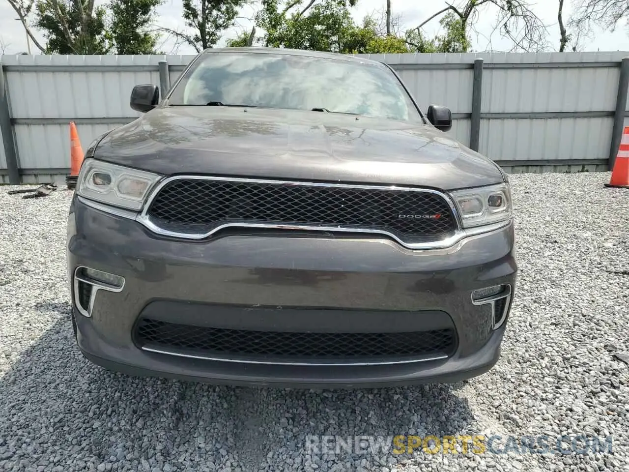 5 Photograph of a damaged car 1C4RDHAG1MC825328 DODGE DURANGO 2021