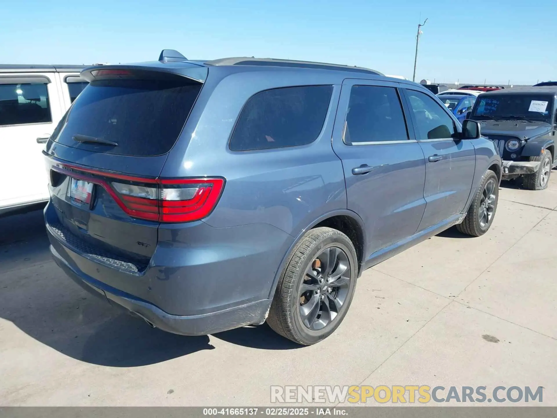 4 Photograph of a damaged car 1C4RDHDG2MC803947 DODGE DURANGO 2021
