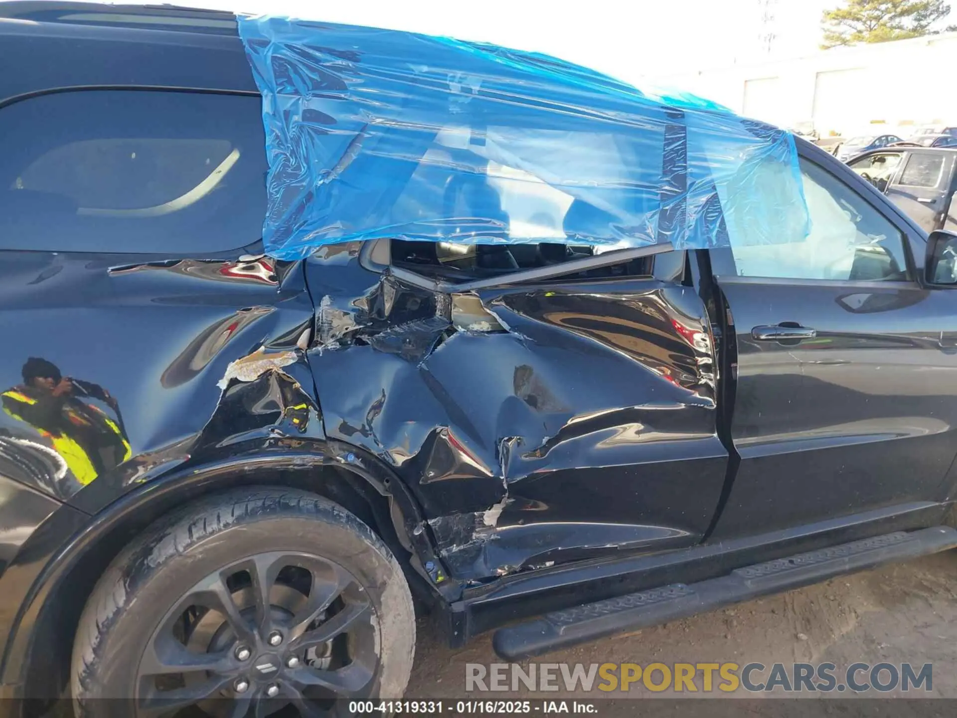 17 Photograph of a damaged car 1C4RDHDG3MC762292 DODGE DURANGO 2021