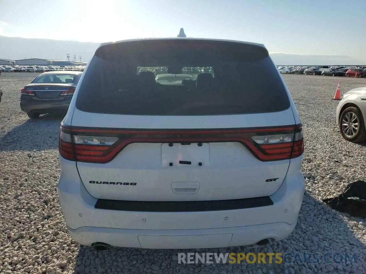 6 Photograph of a damaged car 1C4RDHDG6MC661182 DODGE DURANGO 2021