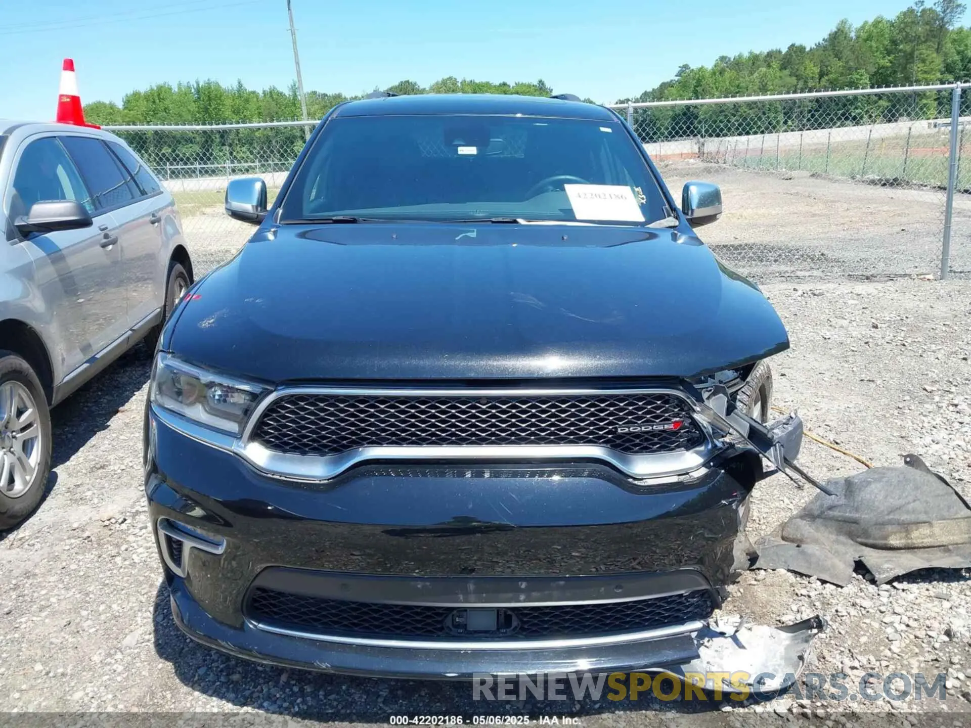 12 Photograph of a damaged car 1C4RDHEG6MC630660 DODGE DURANGO 2021