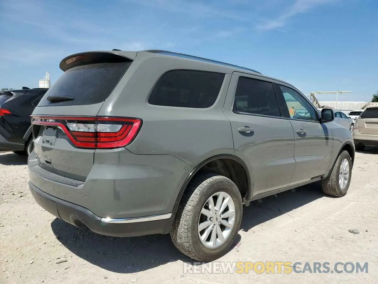 3 Фотография поврежденного автомобиля 1C4RDJAG1MC523383 DODGE DURANGO 2021