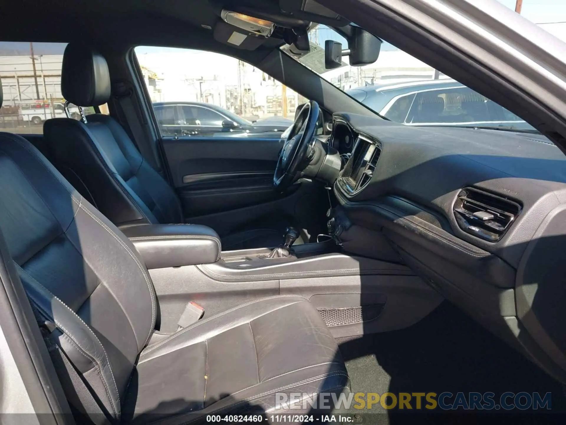 5 Photograph of a damaged car 1C4RDJDG1MC602421 DODGE DURANGO 2021