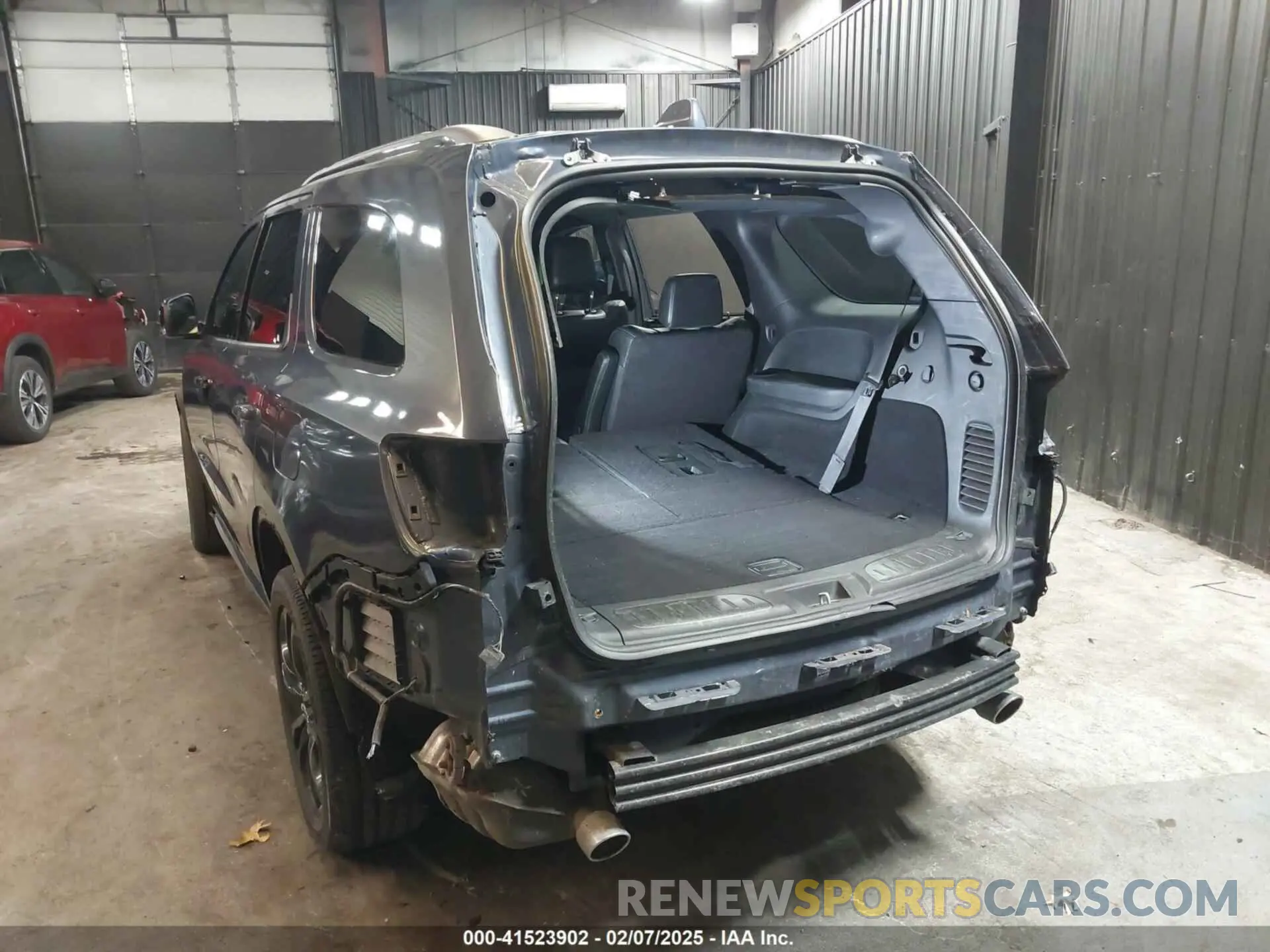 3 Photograph of a damaged car 1C4RDJDG4MC763992 DODGE DURANGO 2021