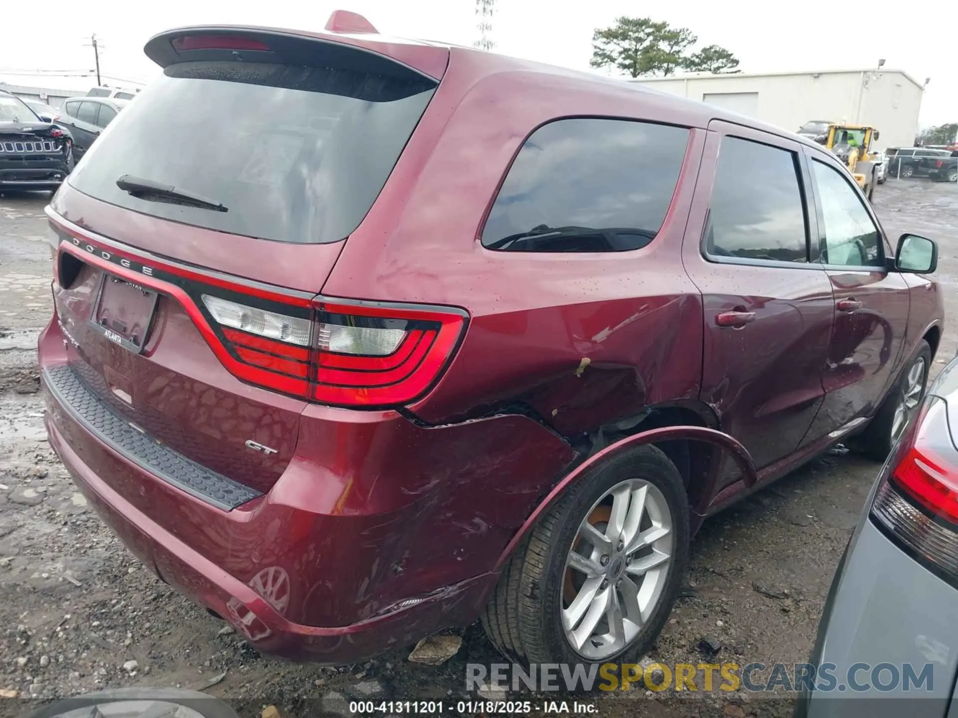 4 Photograph of a damaged car 1C4RDJDG8MC724886 DODGE DURANGO 2021