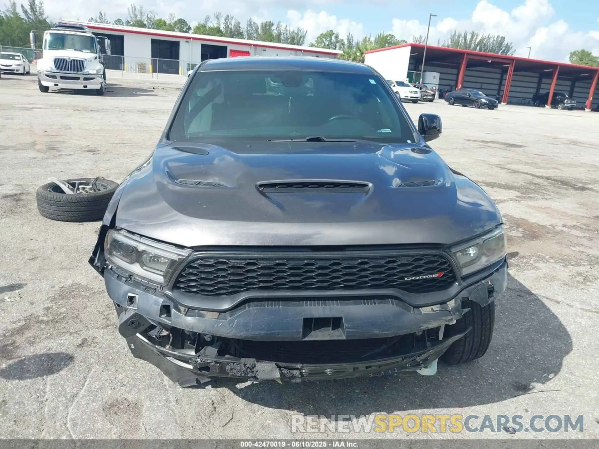 12 Photograph of a damaged car 1C4SDHCT3MC845656 DODGE DURANGO 2021
