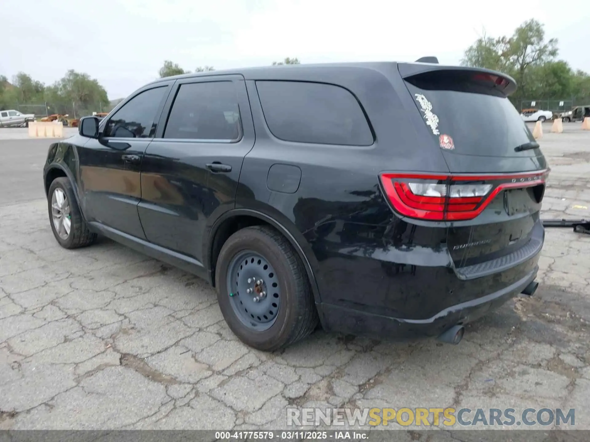 3 Photograph of a damaged car 1C4SDHCT5MC660041 DODGE DURANGO 2021