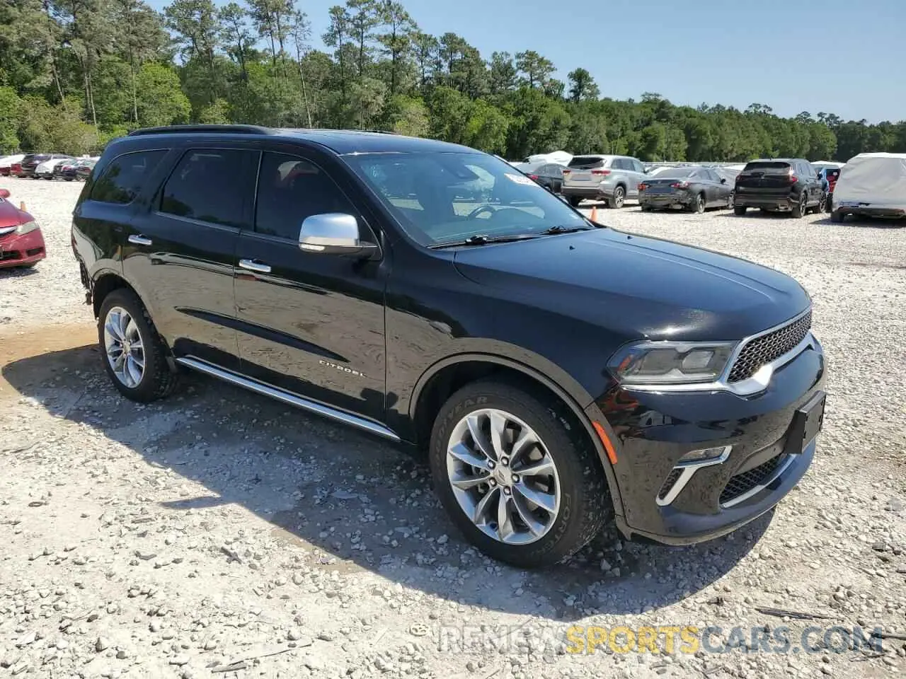 4 Photograph of a damaged car 1C4SDHET4MC761858 DODGE DURANGO 2021