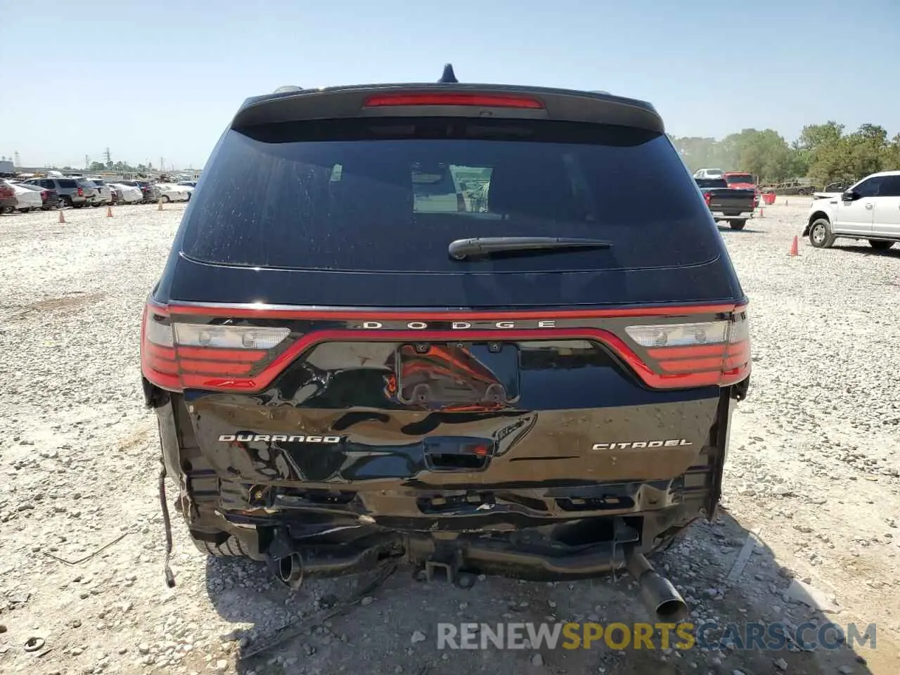 6 Photograph of a damaged car 1C4SDHET4MC761858 DODGE DURANGO 2021
