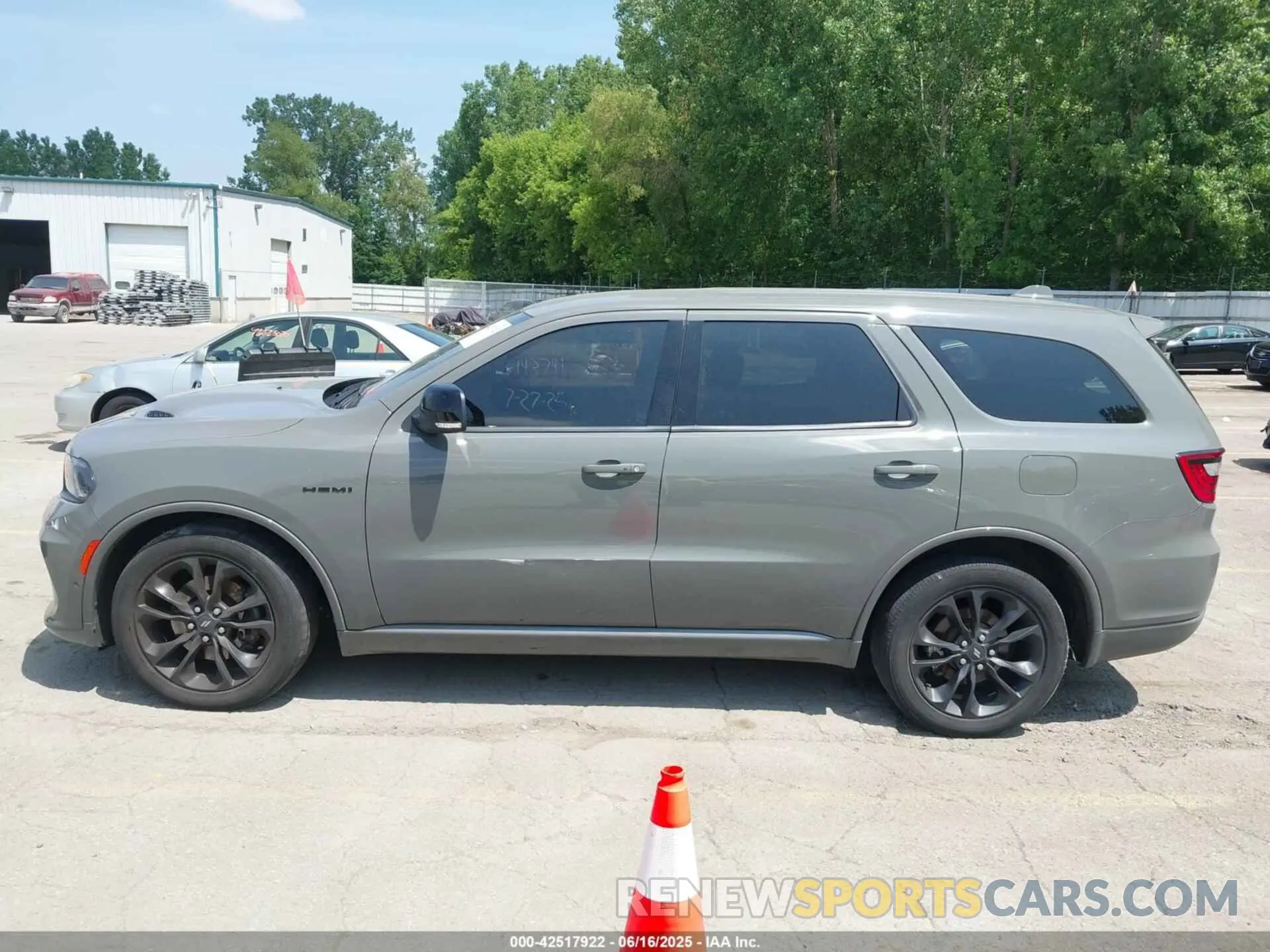 14 Photograph of a damaged car 1C4SDJCT3MC642998 DODGE DURANGO 2021