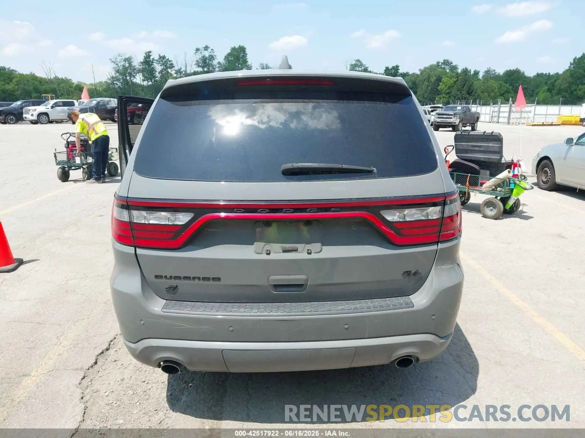 16 Photograph of a damaged car 1C4SDJCT3MC642998 DODGE DURANGO 2021