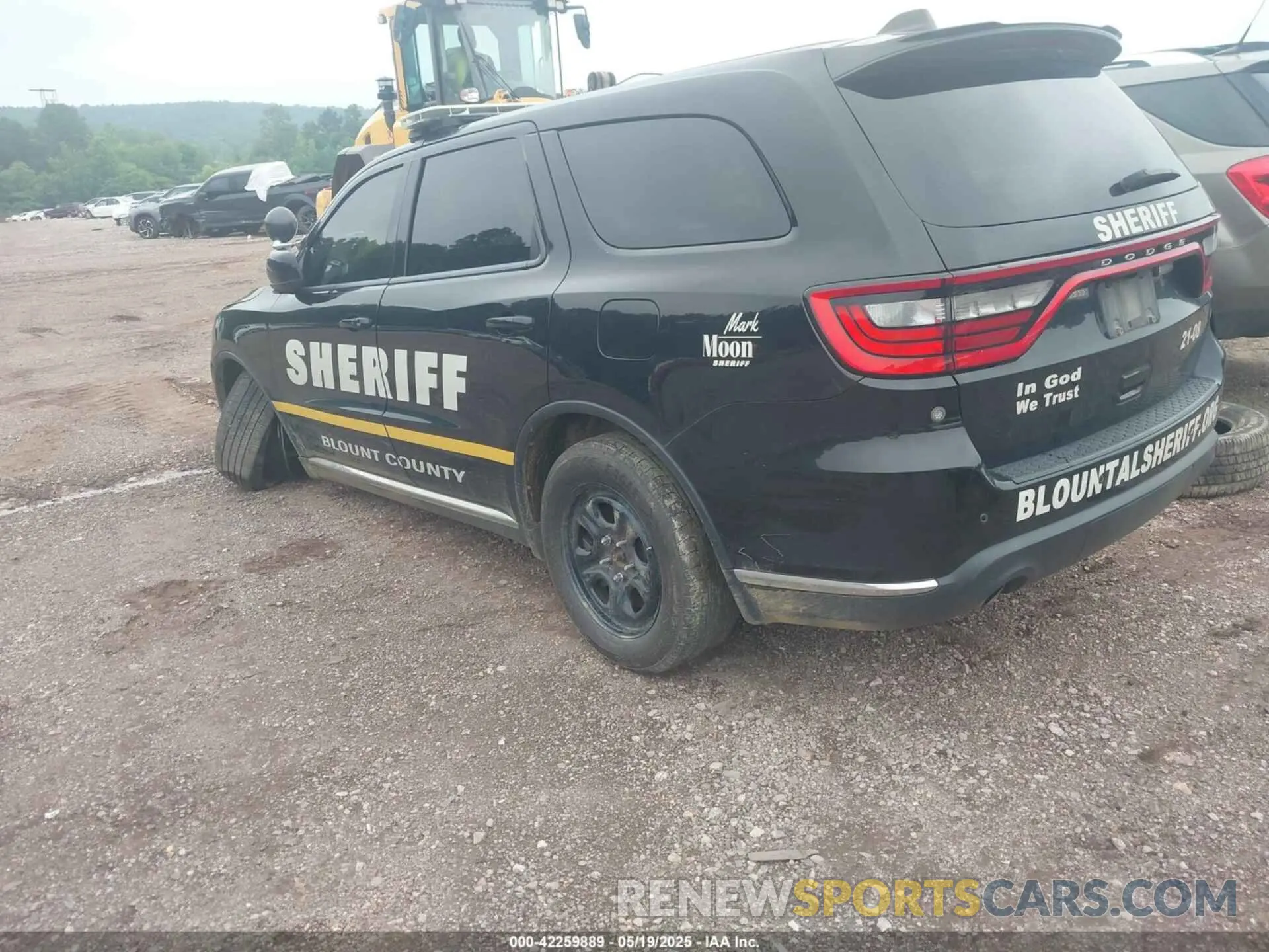3 Photograph of a damaged car 1C4SDJFT8MC823610 DODGE DURANGO 2021