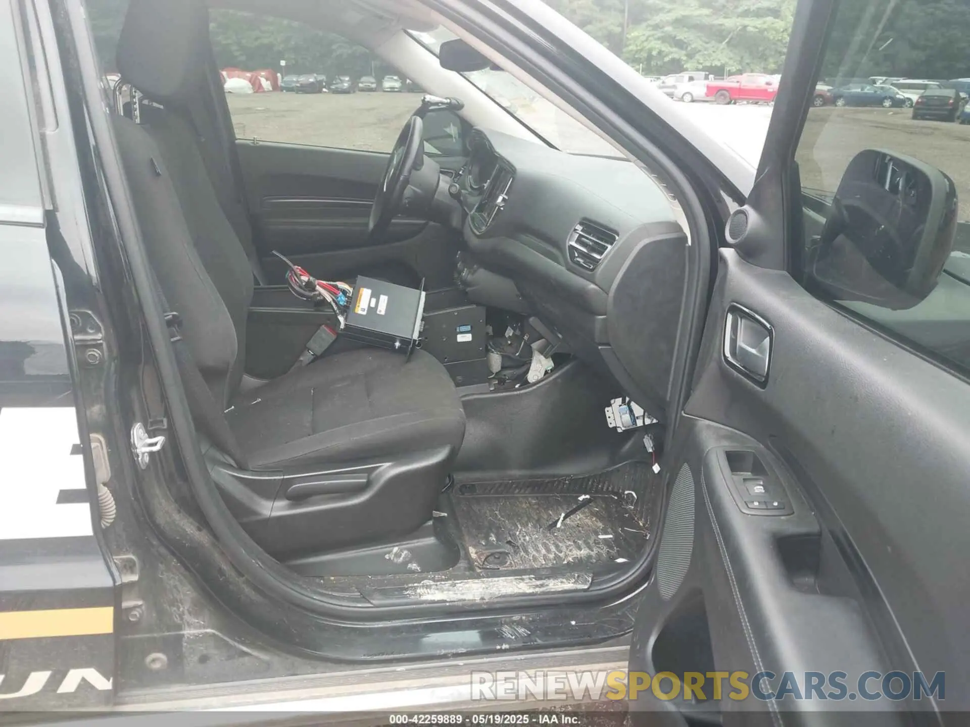 5 Photograph of a damaged car 1C4SDJFT8MC823610 DODGE DURANGO 2021
