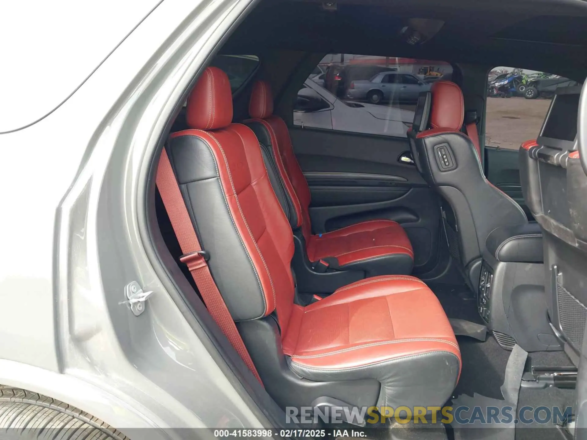 8 Фотография поврежденного автомобиля 1C4SDJH93MC746209 DODGE DURANGO 2021