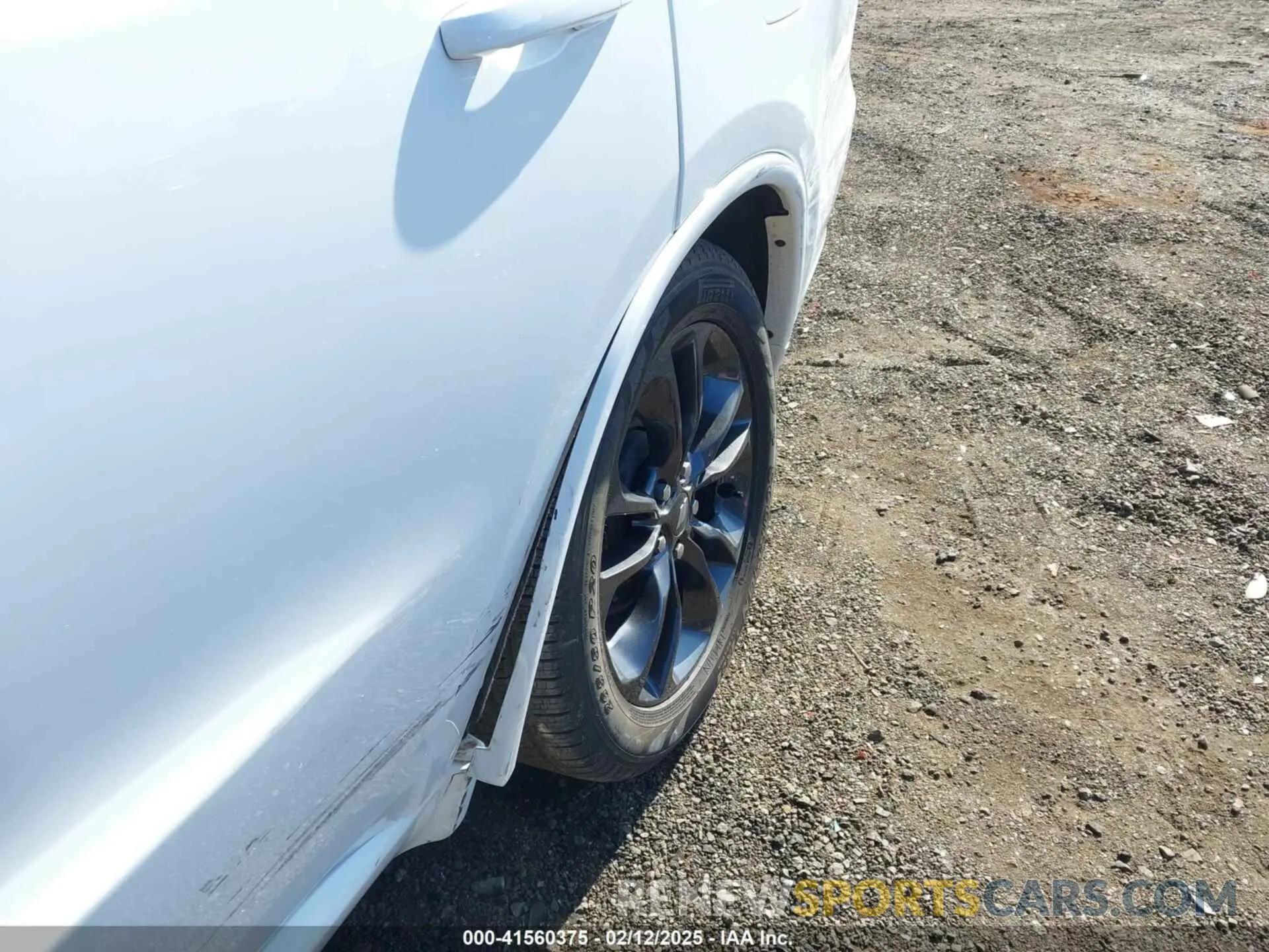 18 Photograph of a damaged car 1C4RDHDG3NC187175 DODGE DURANGO 2022