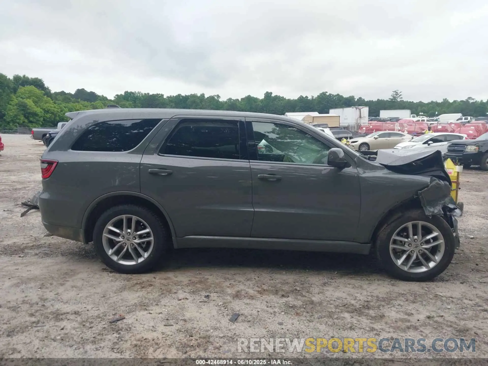 14 Photograph of a damaged car 1C4RDHDG5NC130802 DODGE DURANGO 2022