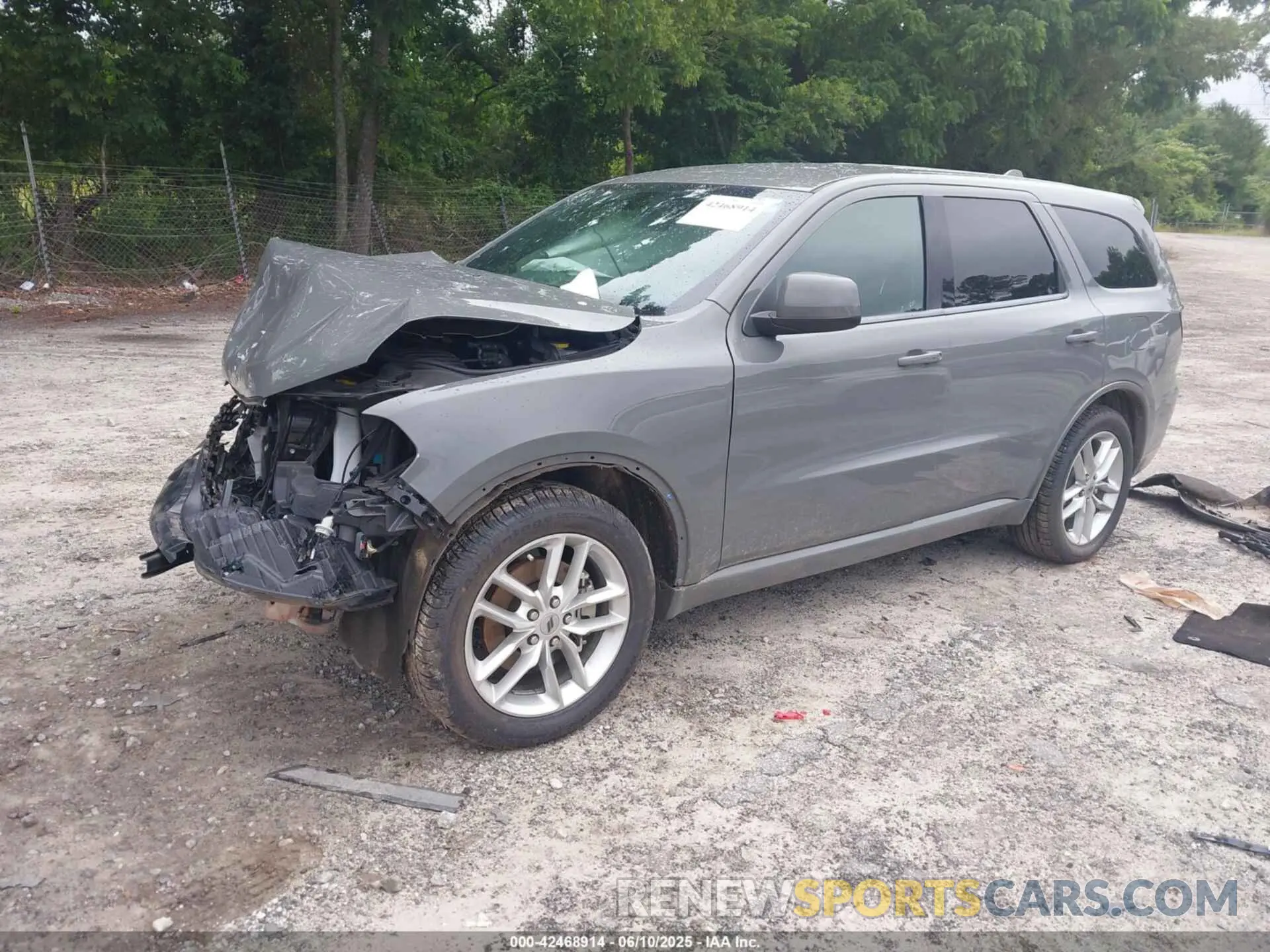 2 Photograph of a damaged car 1C4RDHDG5NC130802 DODGE DURANGO 2022