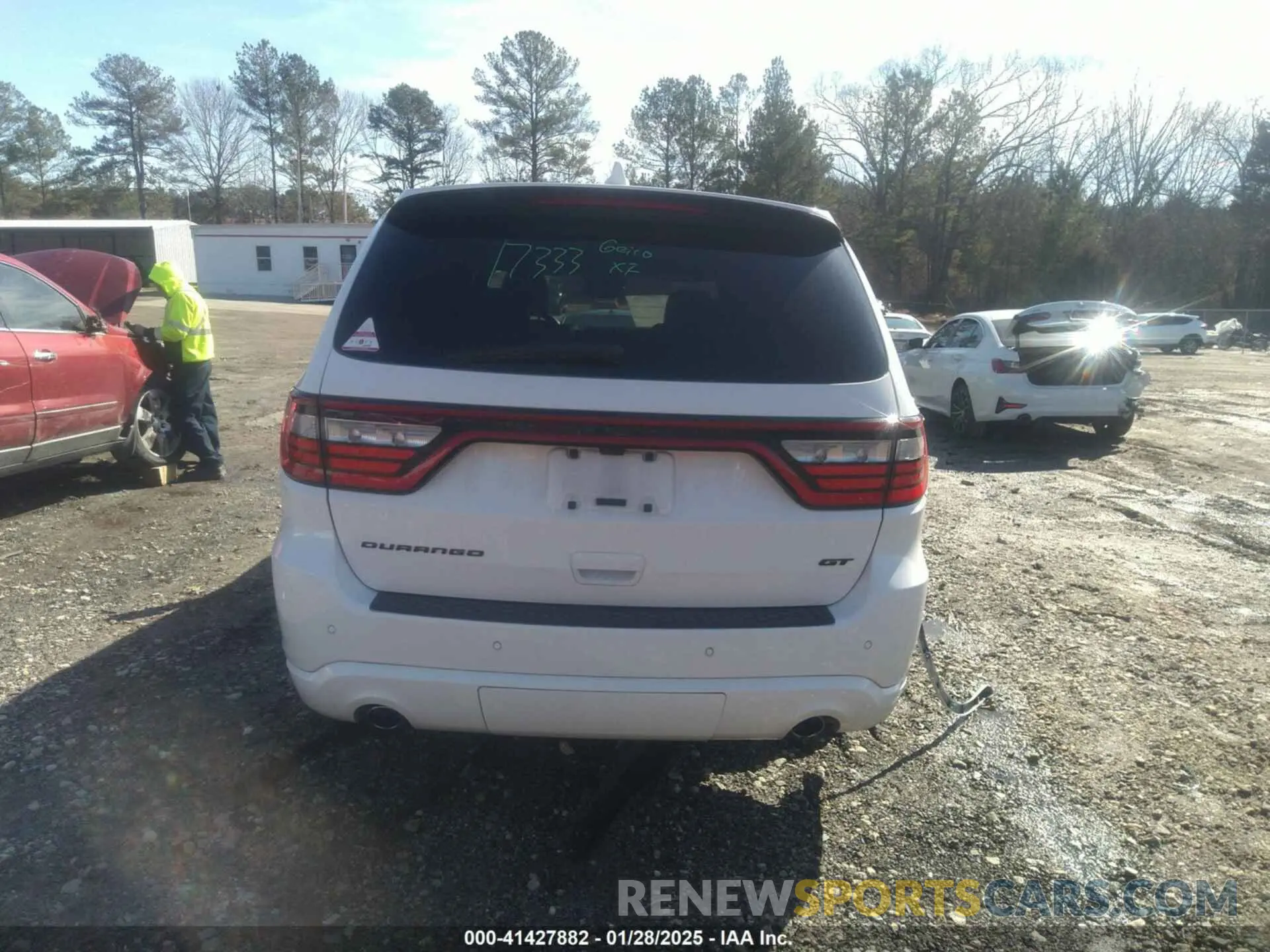 16 Photograph of a damaged car 1C4RDHDG9NC210071 DODGE DURANGO 2022