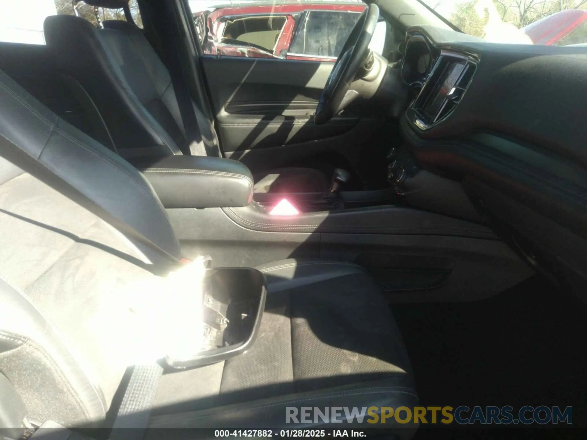 5 Photograph of a damaged car 1C4RDHDG9NC210071 DODGE DURANGO 2022