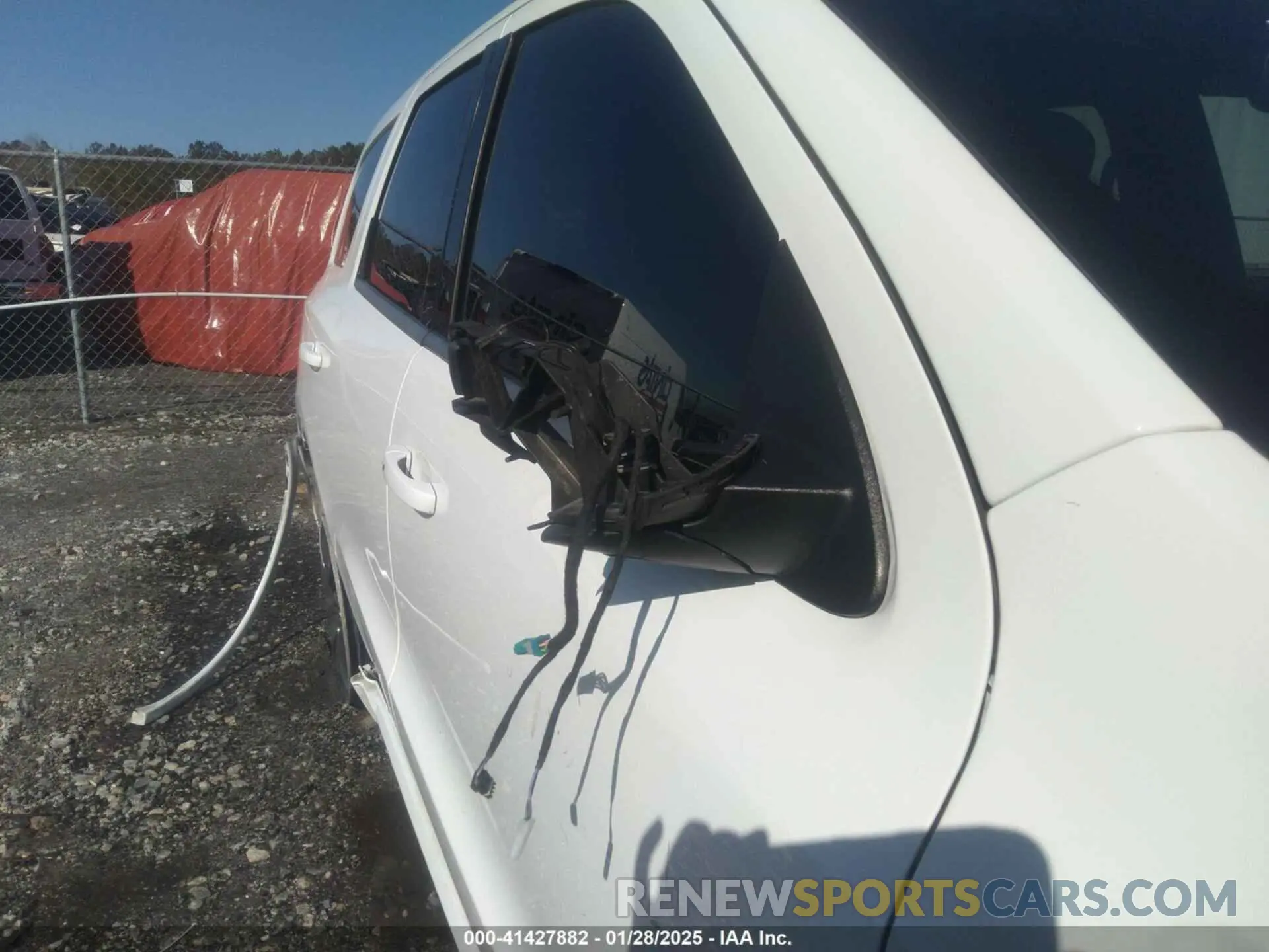 6 Photograph of a damaged car 1C4RDHDG9NC210071 DODGE DURANGO 2022