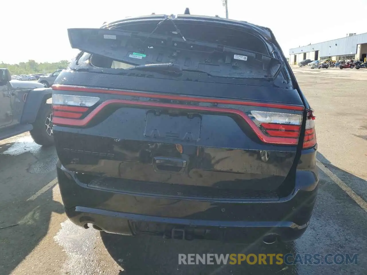 6 Photograph of a damaged car 1C4RDJAG9NC174622 DODGE DURANGO 2022