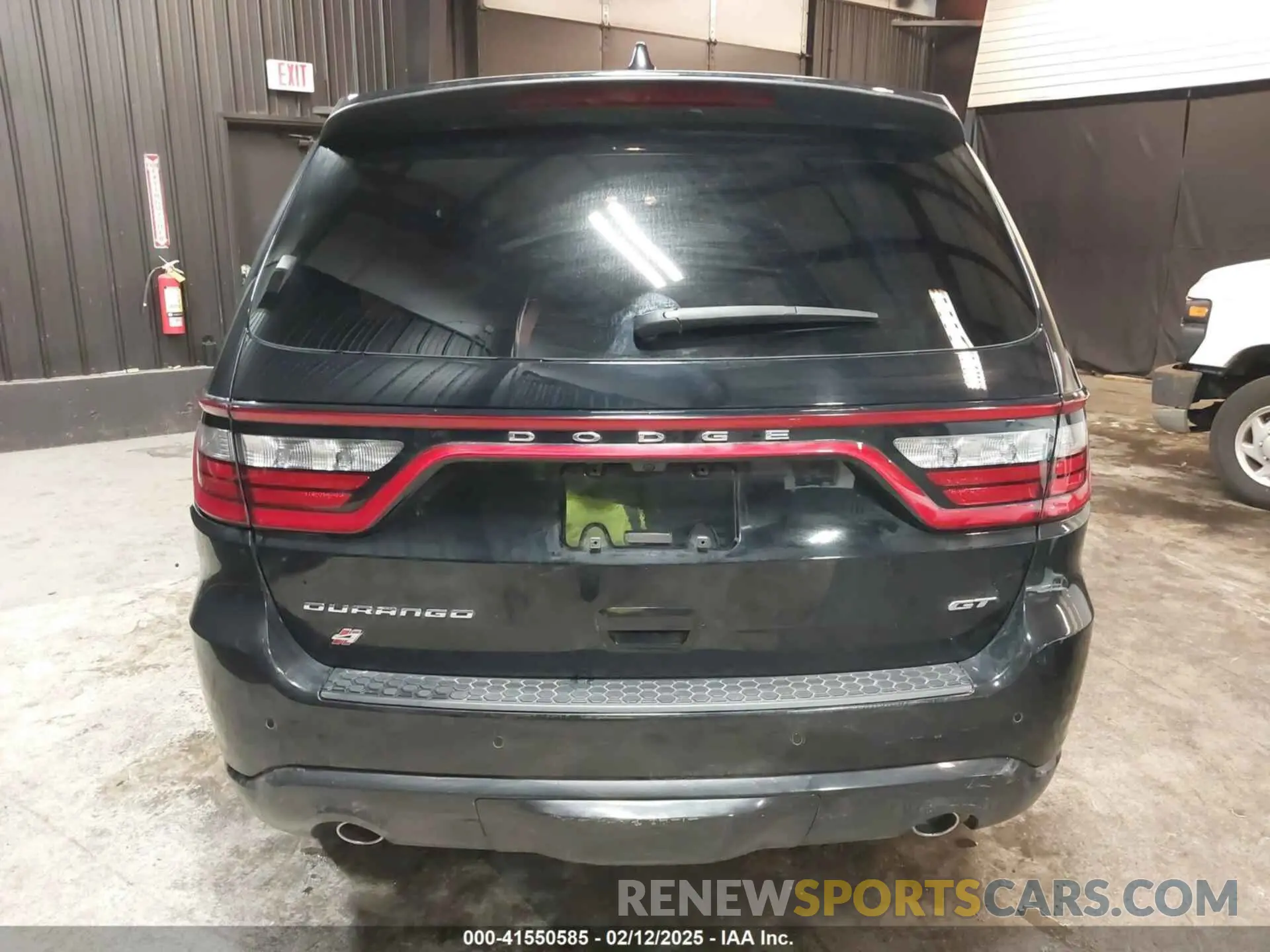 16 Photograph of a damaged car 1C4RDJDG1NC133283 DODGE DURANGO 2022