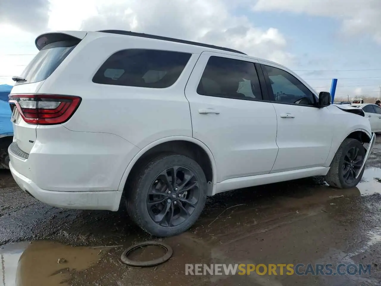 3 Photograph of a damaged car 1C4RDJDGXNC212631 DODGE DURANGO 2022