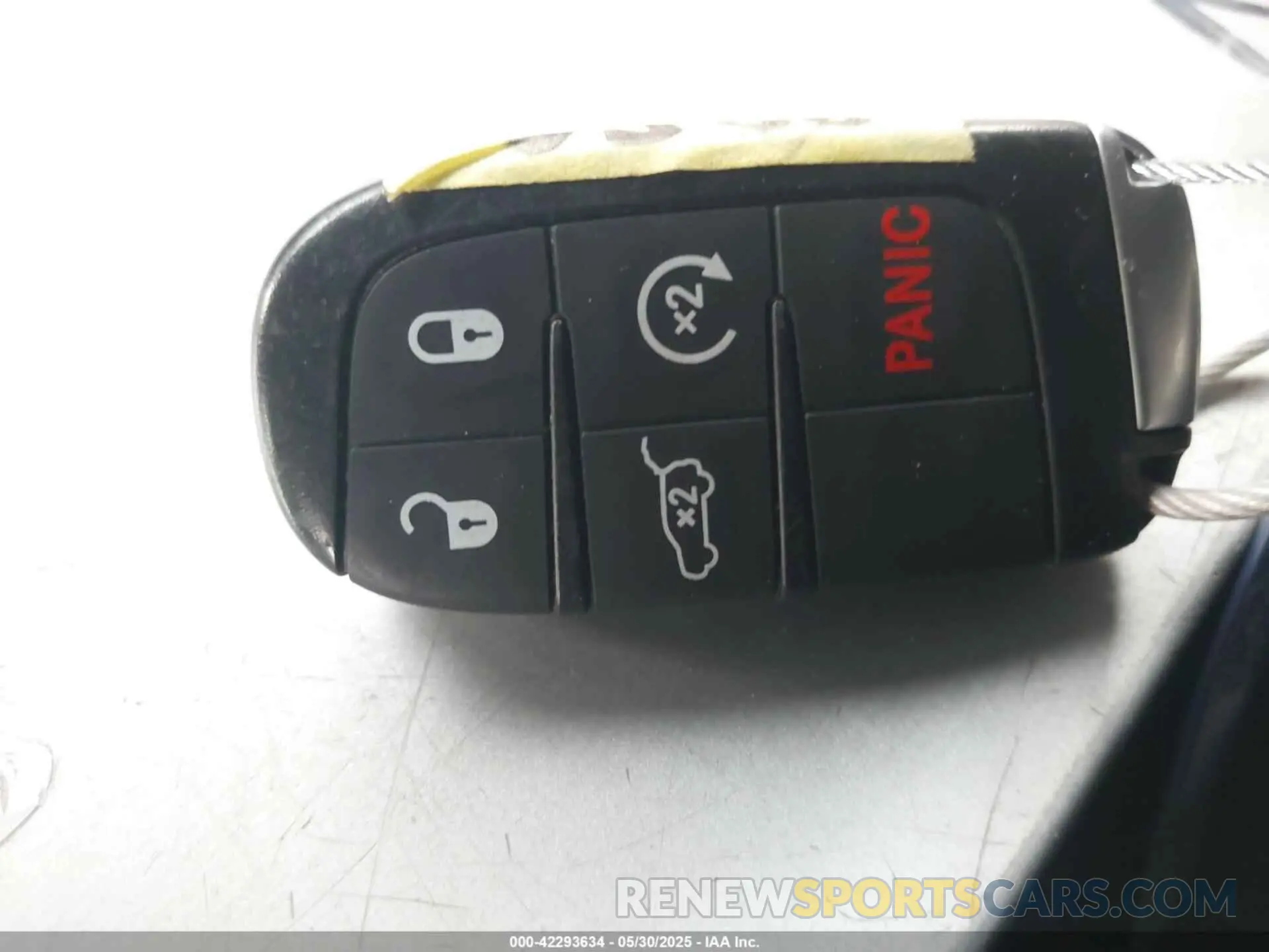 11 Фотография поврежденного автомобиля 1C4SDHCT1NC229858 DODGE DURANGO 2022