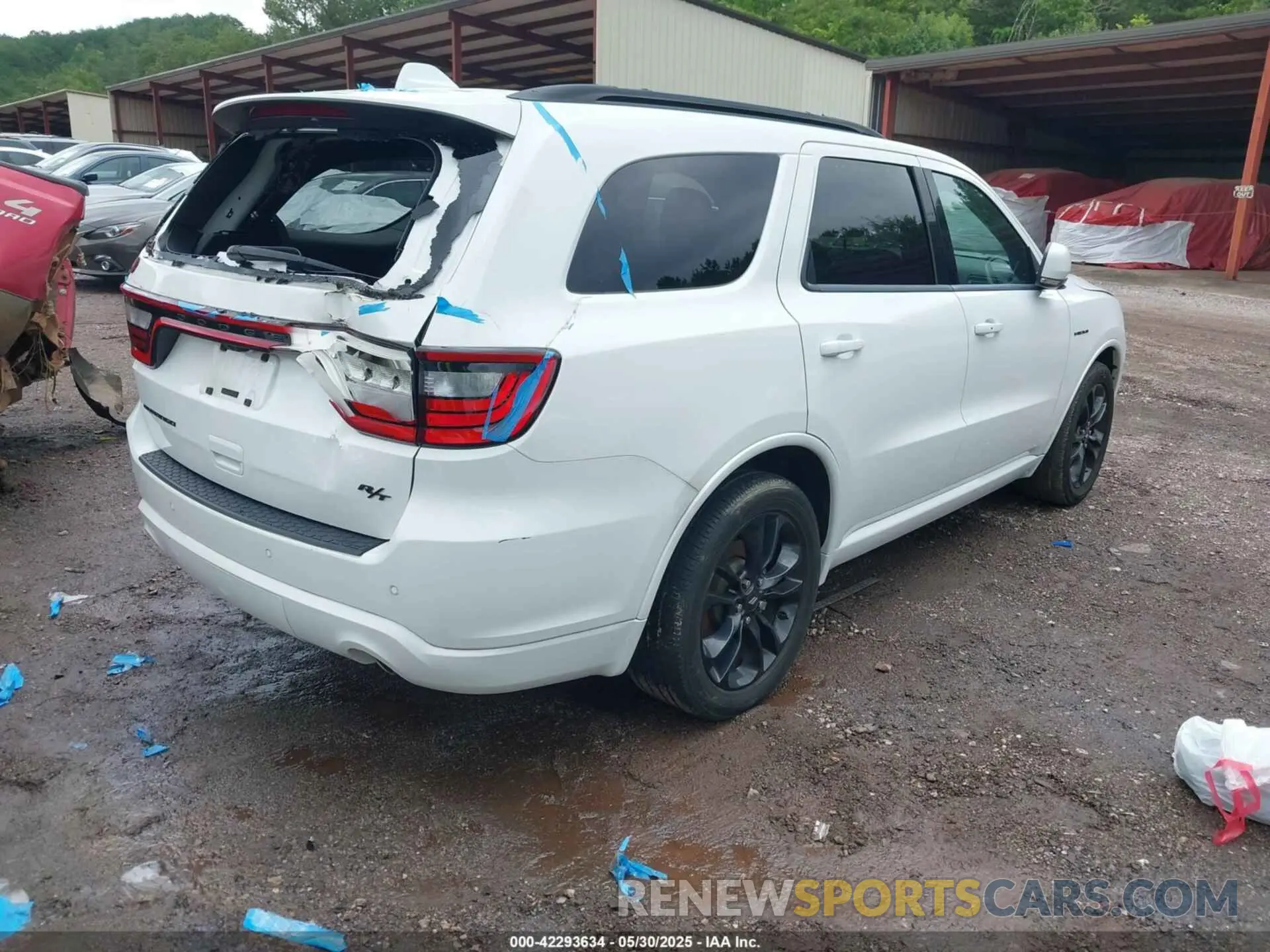 4 Фотография поврежденного автомобиля 1C4SDHCT1NC229858 DODGE DURANGO 2022