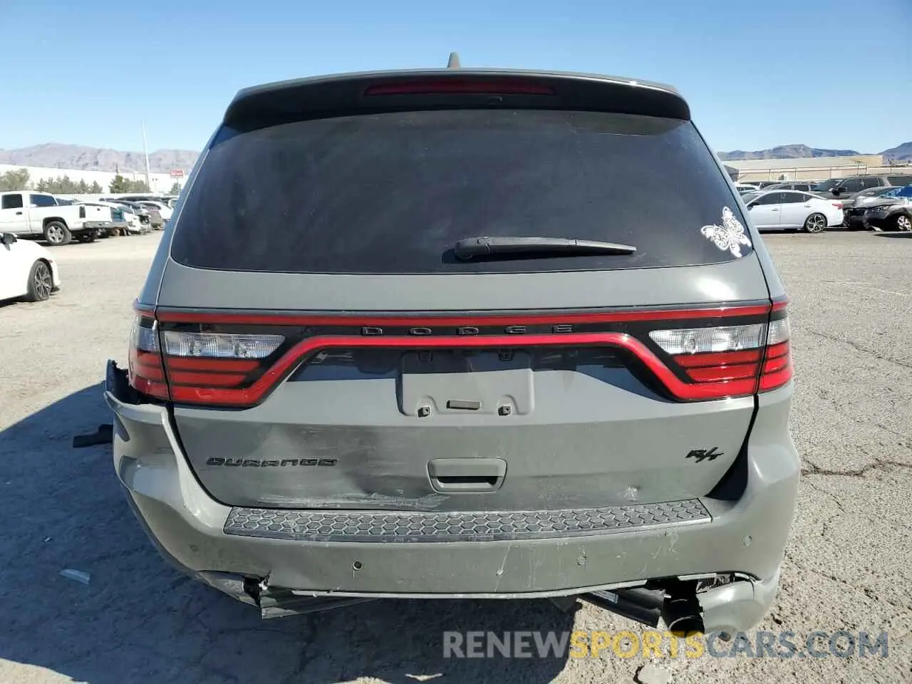 6 Photograph of a damaged car 1C4SDHCT6NC209976 DODGE DURANGO 2022