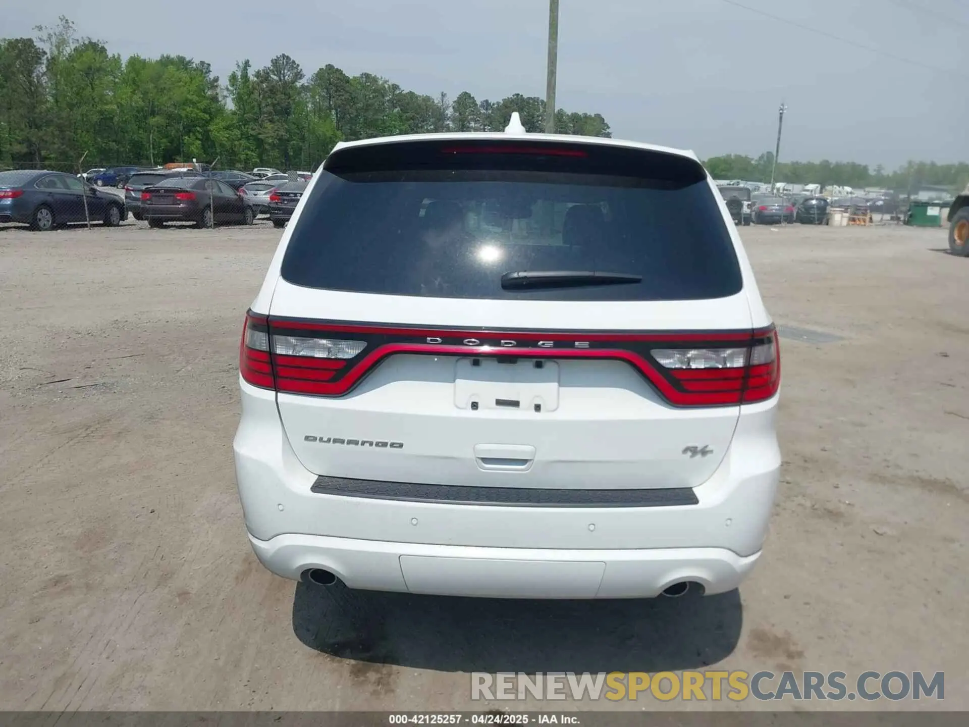 16 Photograph of a damaged car 1C4SDHCT7NC224387 DODGE DURANGO 2022