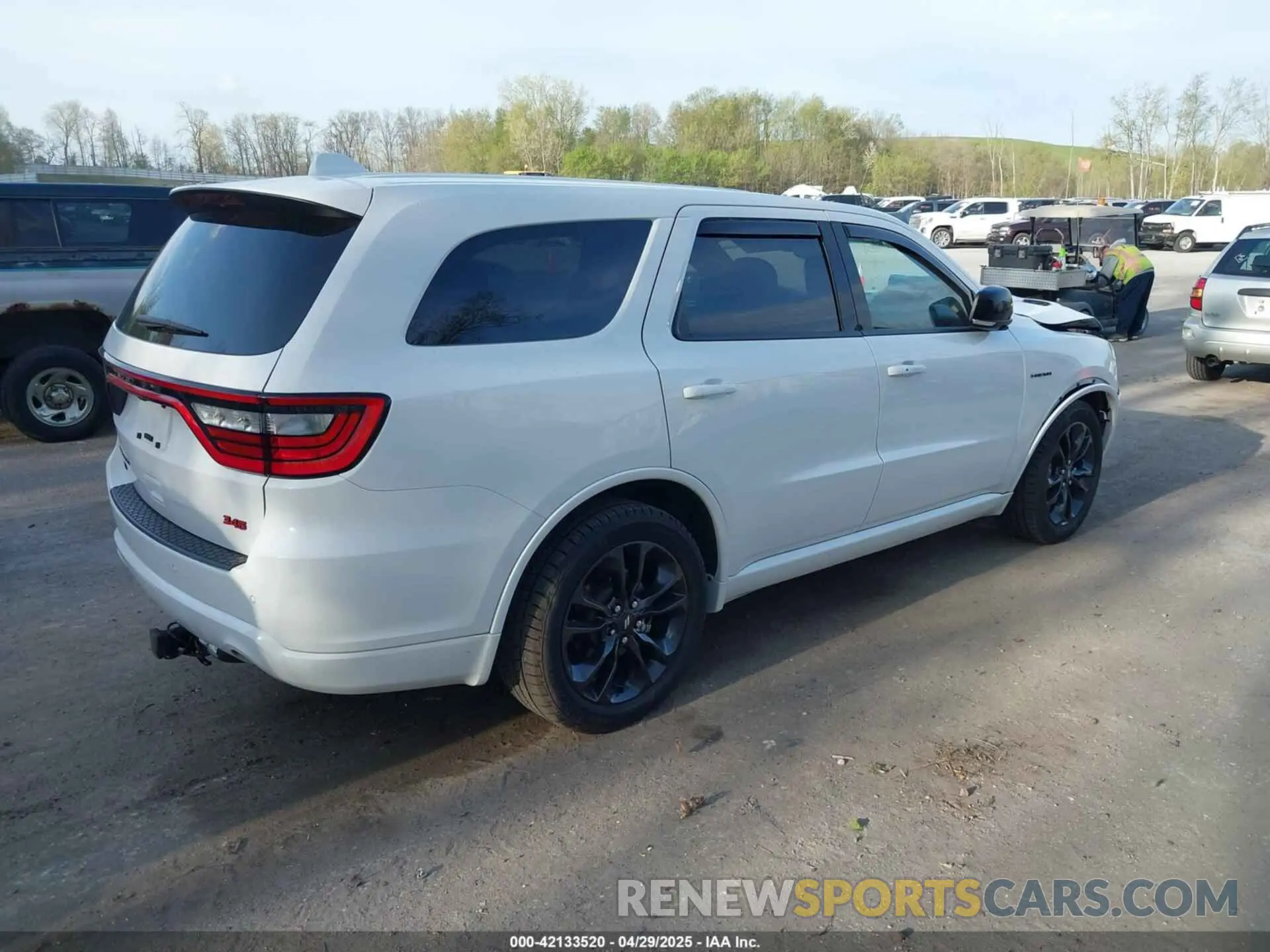 4 Photograph of a damaged car 1C4SDJCT8NC221294 DODGE DURANGO 2022