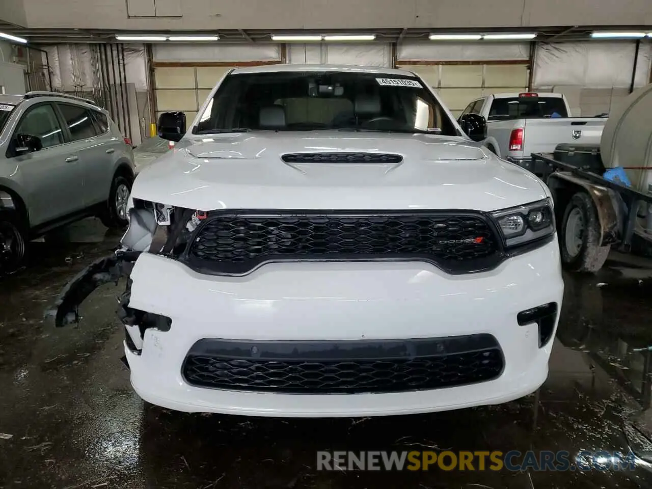 5 Photograph of a damaged car 1C4SDJCT9NC195532 DODGE DURANGO 2022