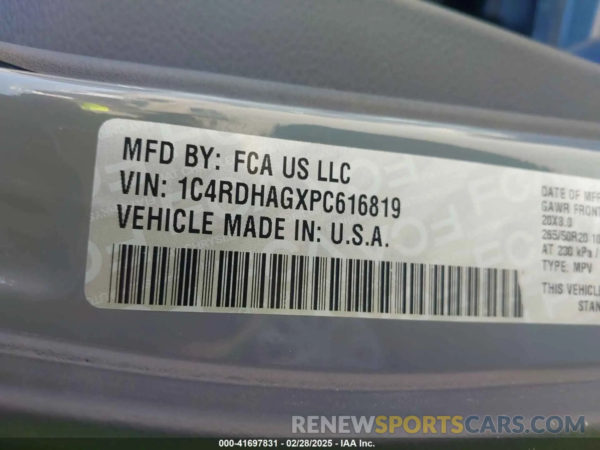 9 Photograph of a damaged car 1C4RDHAGXPC616819 DODGE DURANGO 2023