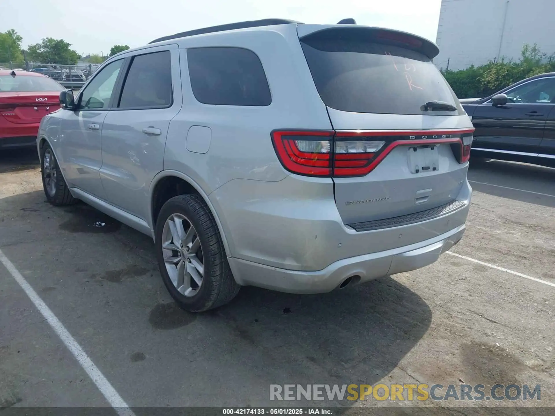 3 Photograph of a damaged car 1C4RDHDG5PC636018 DODGE DURANGO 2023