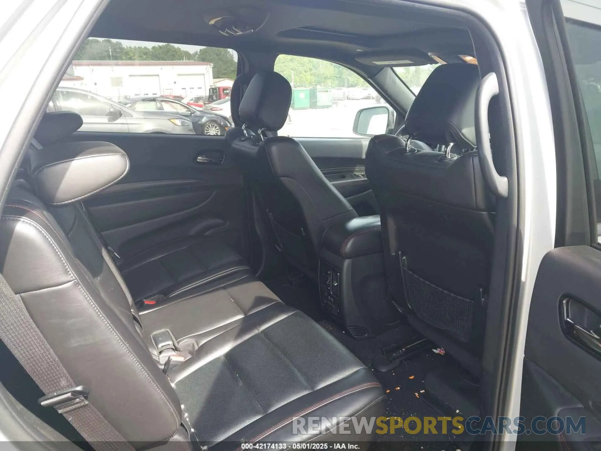 8 Photograph of a damaged car 1C4RDHDG5PC636018 DODGE DURANGO 2023