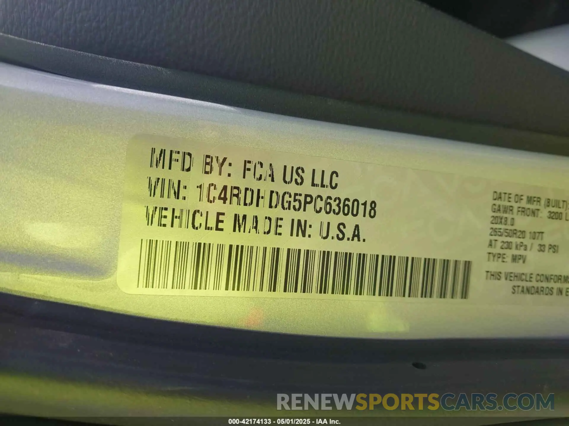 9 Photograph of a damaged car 1C4RDHDG5PC636018 DODGE DURANGO 2023