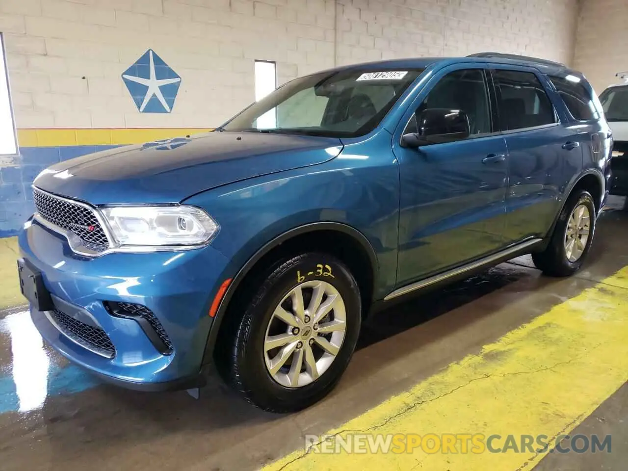 1 Фотография поврежденного автомобиля 1C4RDJAGXPC718175 DODGE DURANGO 2023