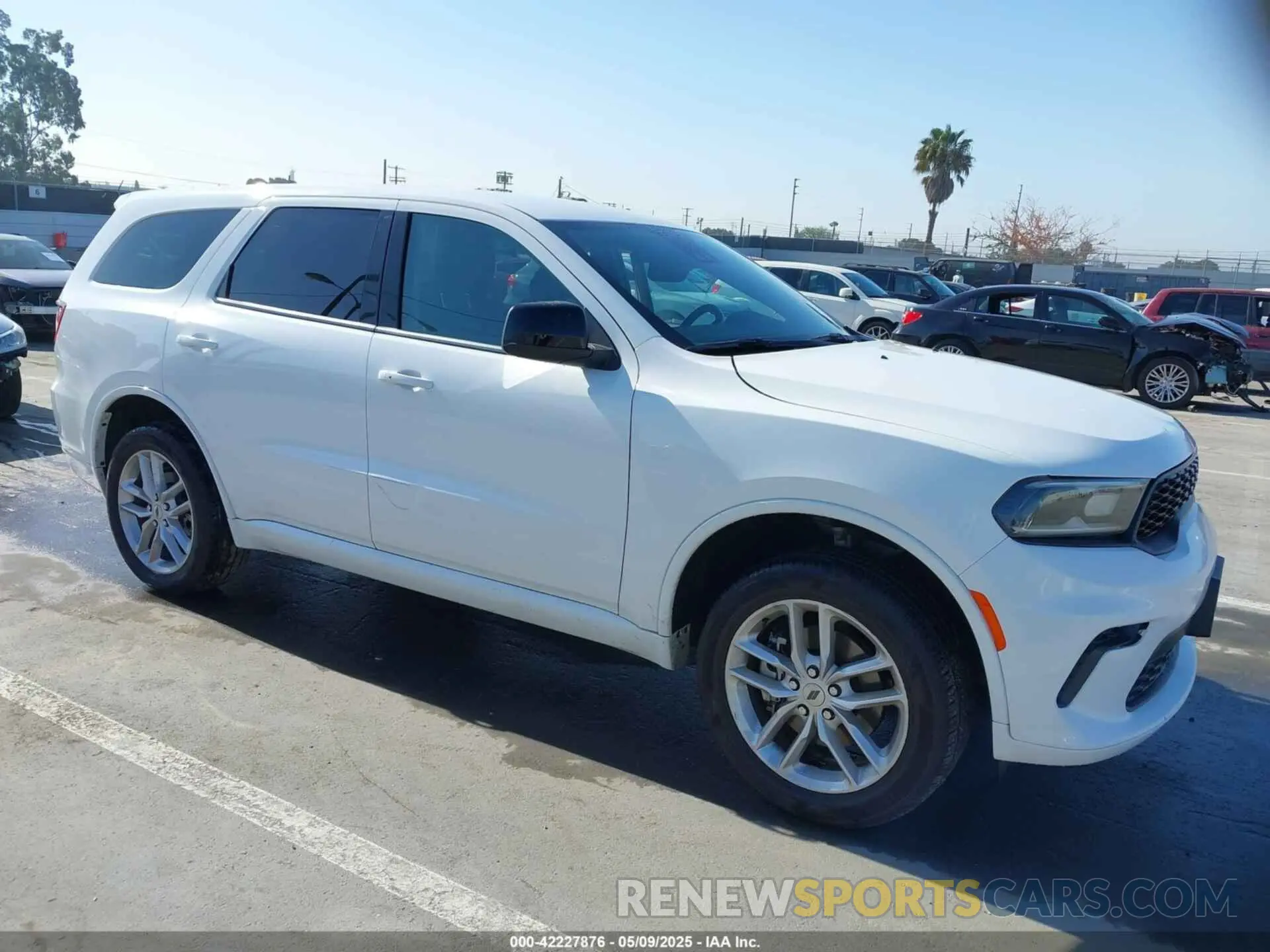 1 Photograph of a damaged car 1C4RDJDG4PC556295 DODGE DURANGO 2023