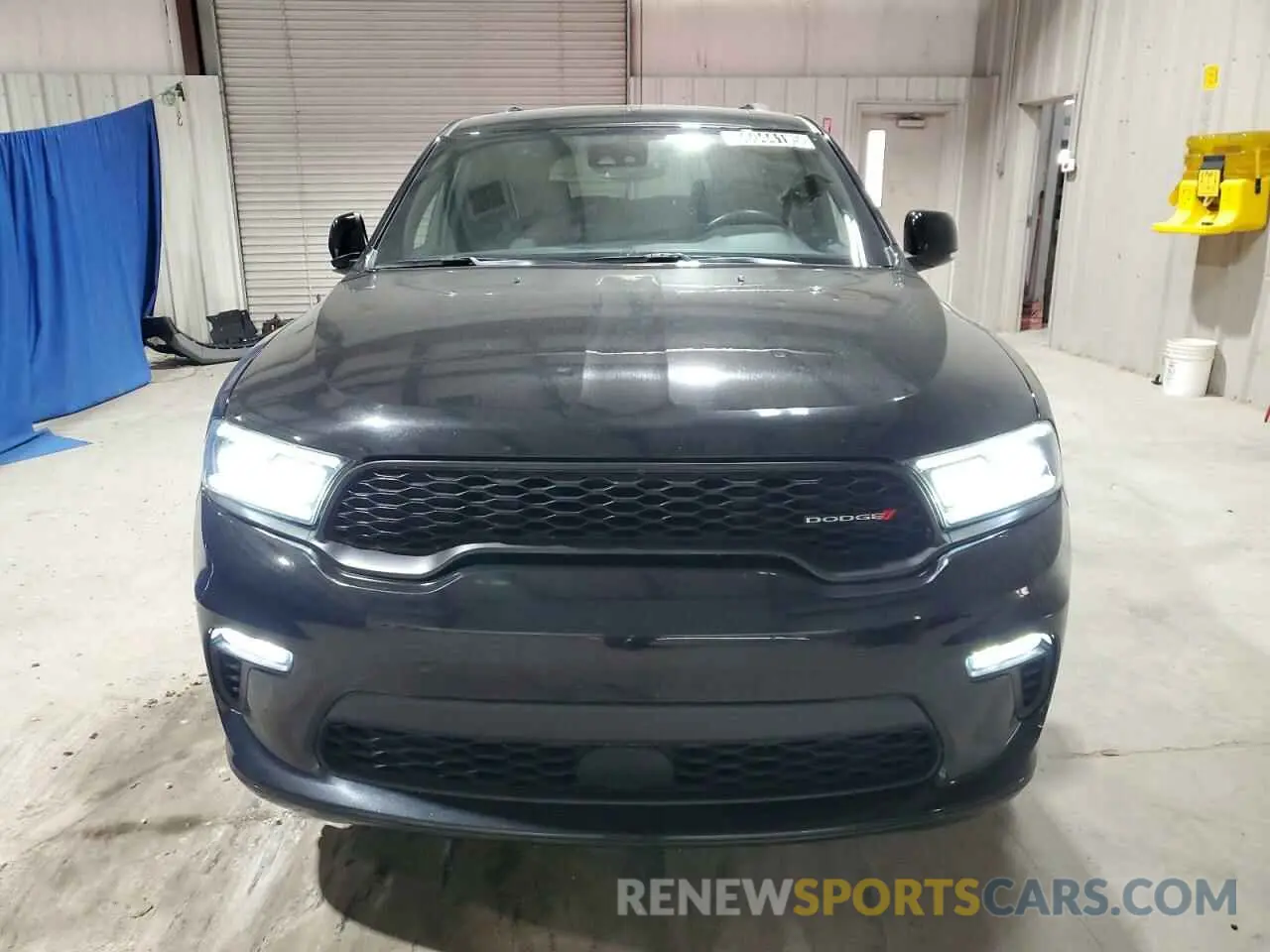 5 Photograph of a damaged car 1C4RDJDG4PC572142 DODGE DURANGO 2023