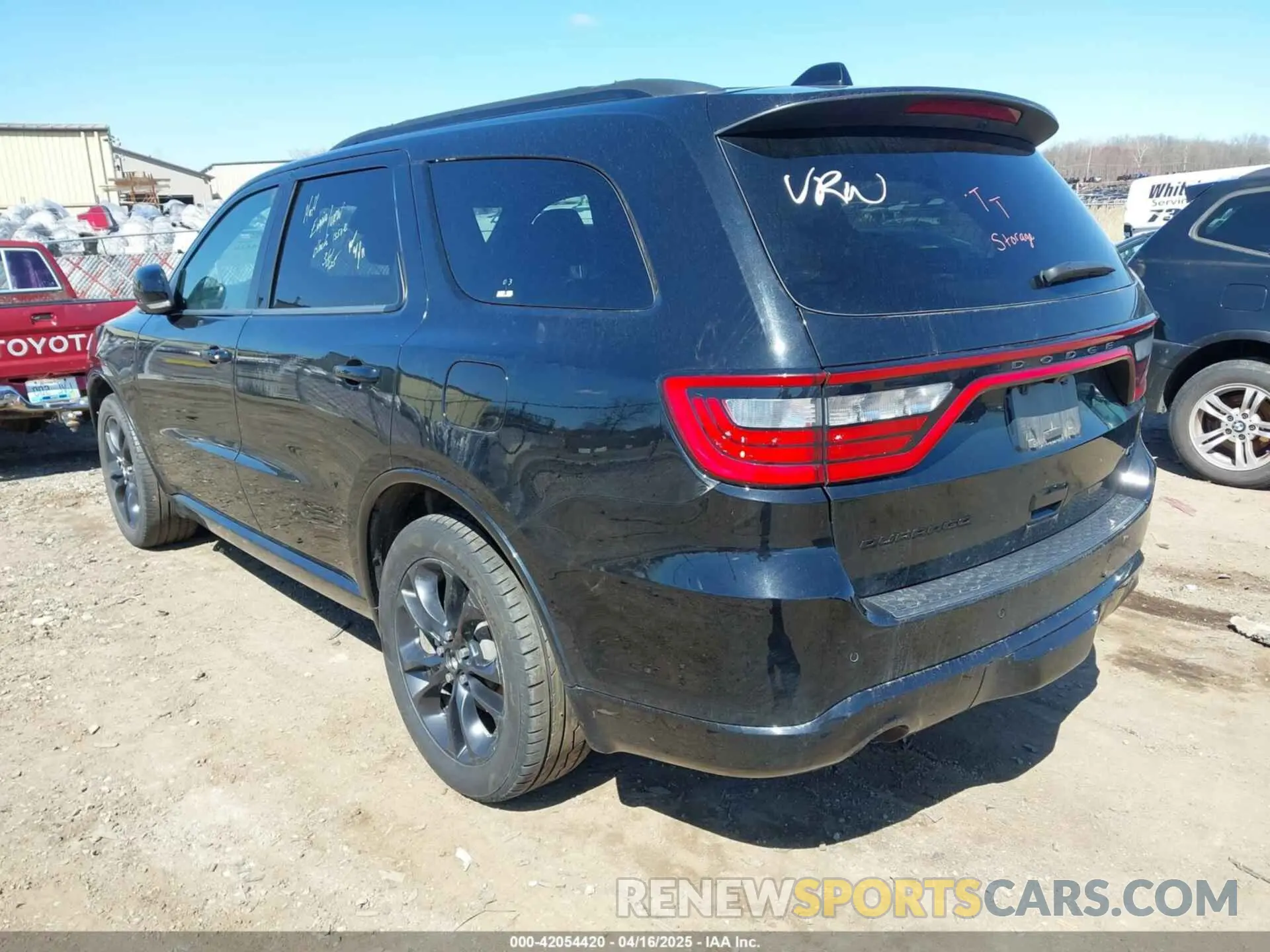 3 Фотография поврежденного автомобиля 1C4SDHCT9PC567463 DODGE DURANGO 2023