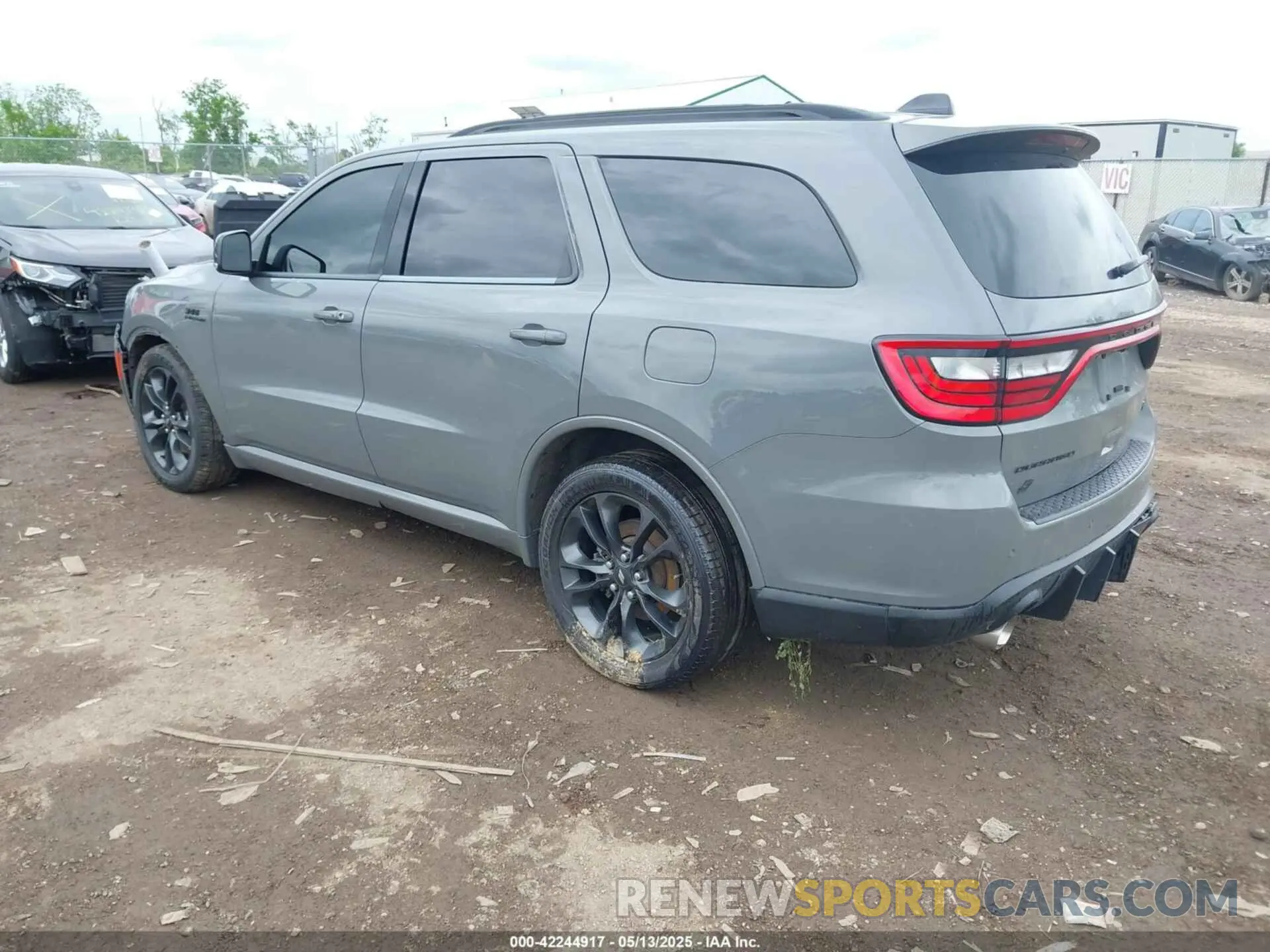 3 Фотография поврежденного автомобиля 1C4SDJCT1PC582028 DODGE DURANGO 2023