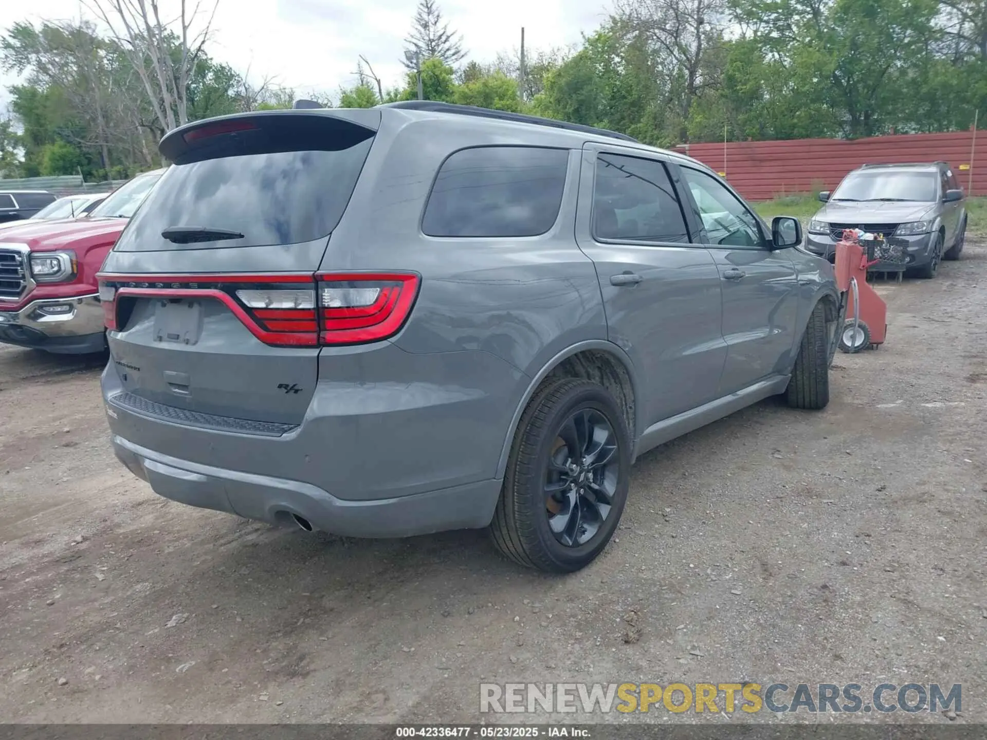 4 Photograph of a damaged car 1C4SDJCT5PC551011 DODGE DURANGO 2023