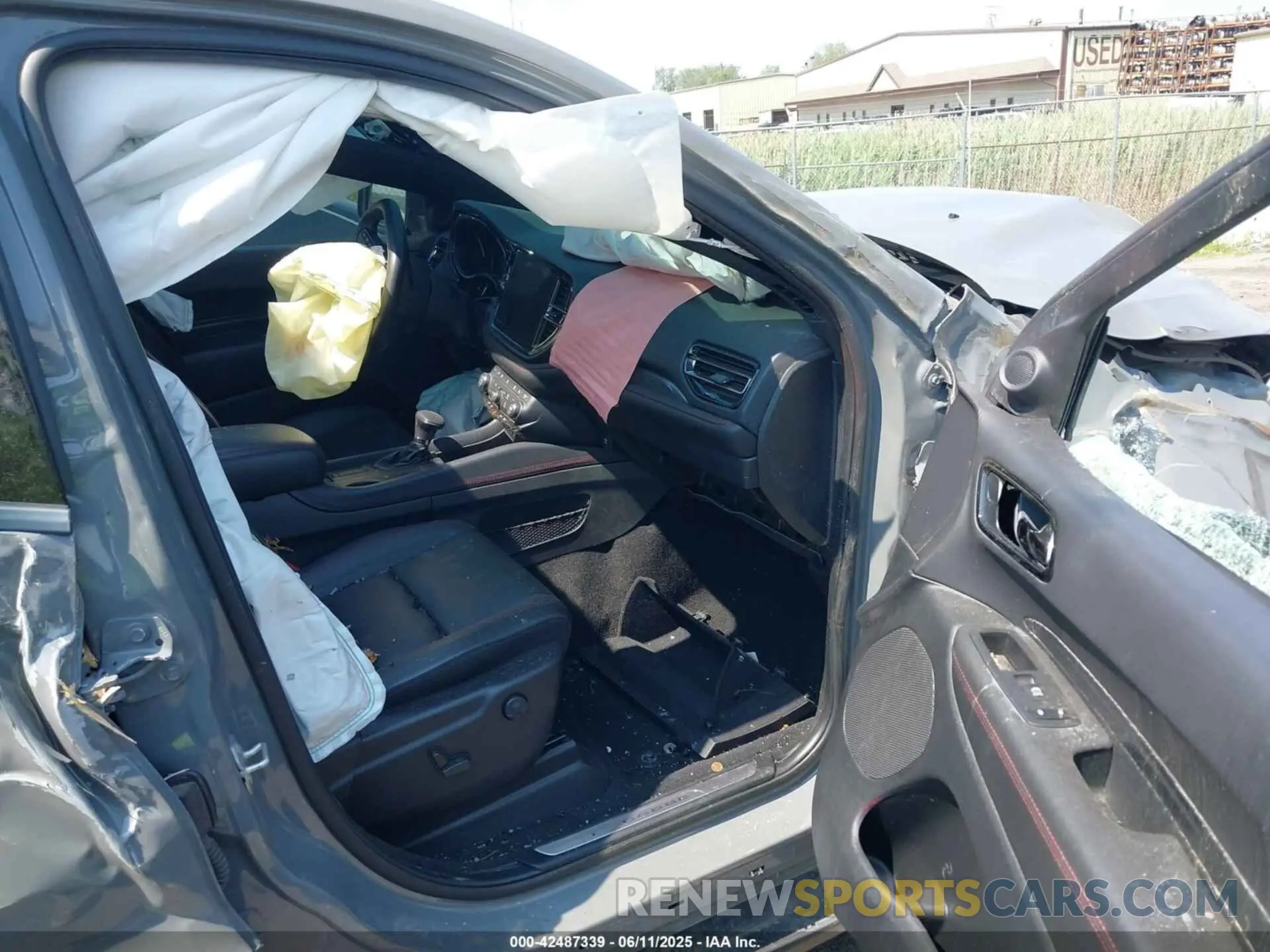 5 Фотография поврежденного автомобиля 1C4SDJCT5PC612616 DODGE DURANGO 2023