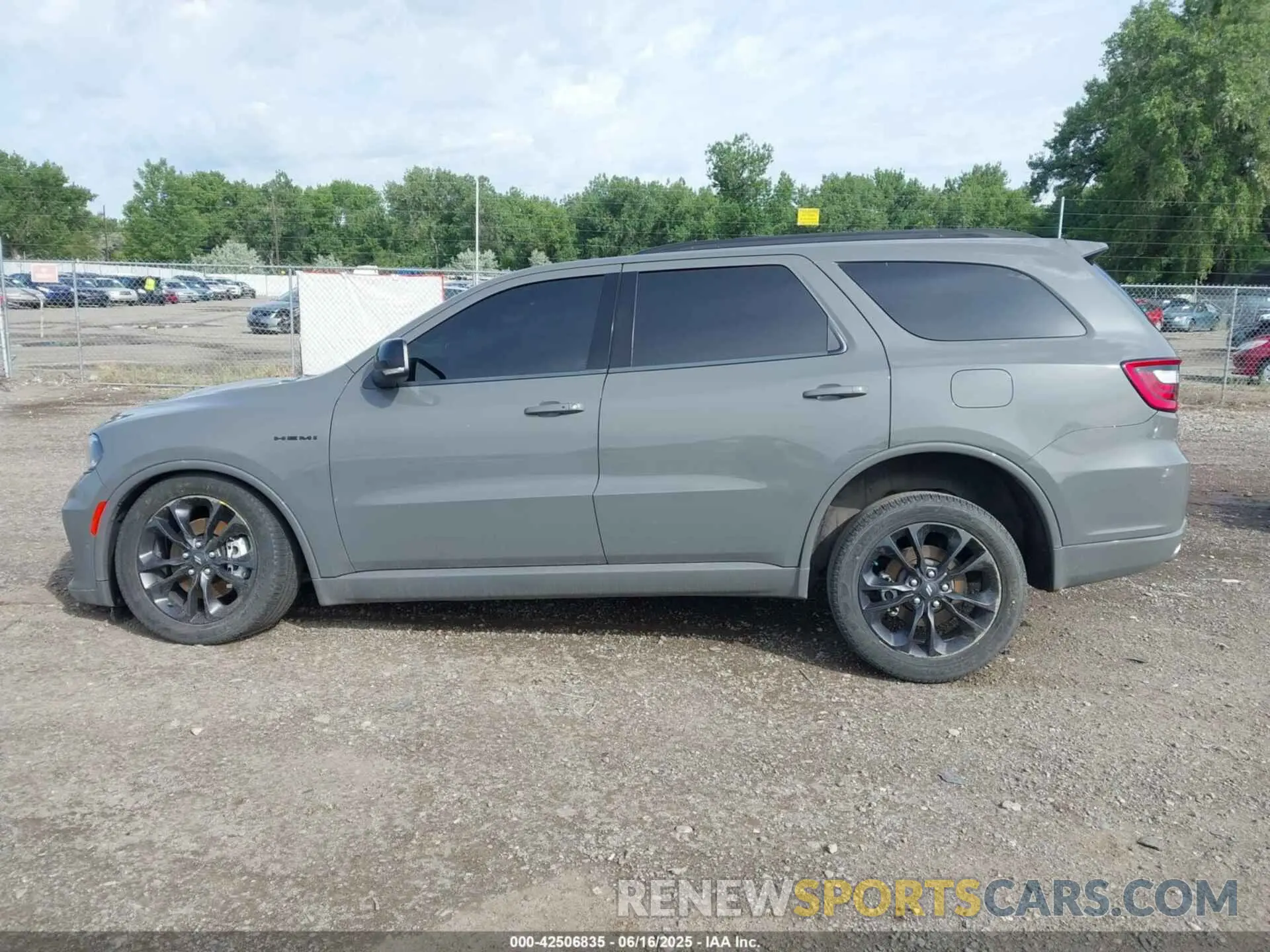 14 Photograph of a damaged car 1C4SDJCT8PC550788 DODGE DURANGO 2023