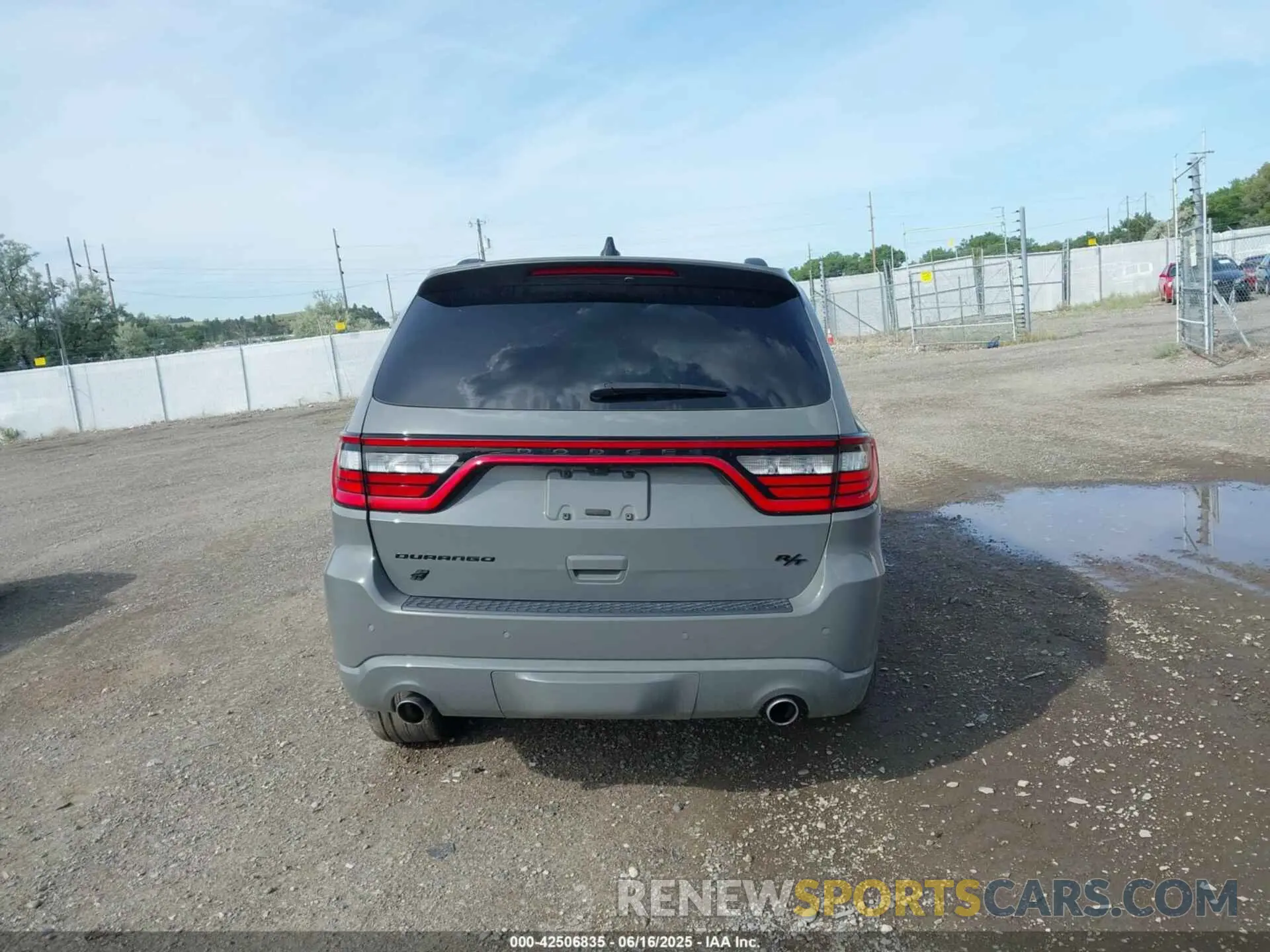 16 Photograph of a damaged car 1C4SDJCT8PC550788 DODGE DURANGO 2023