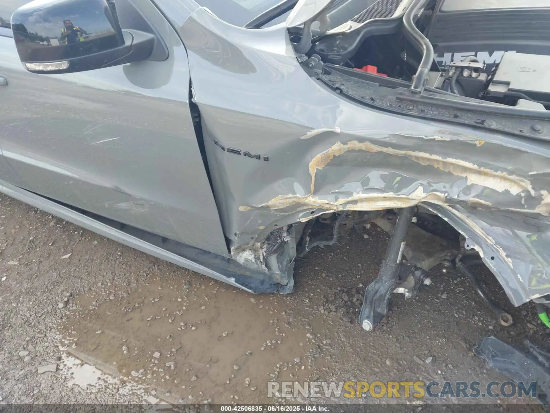 18 Photograph of a damaged car 1C4SDJCT8PC550788 DODGE DURANGO 2023