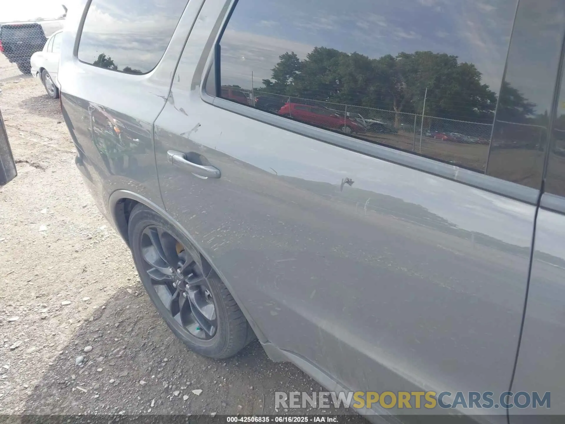 20 Photograph of a damaged car 1C4SDJCT8PC550788 DODGE DURANGO 2023