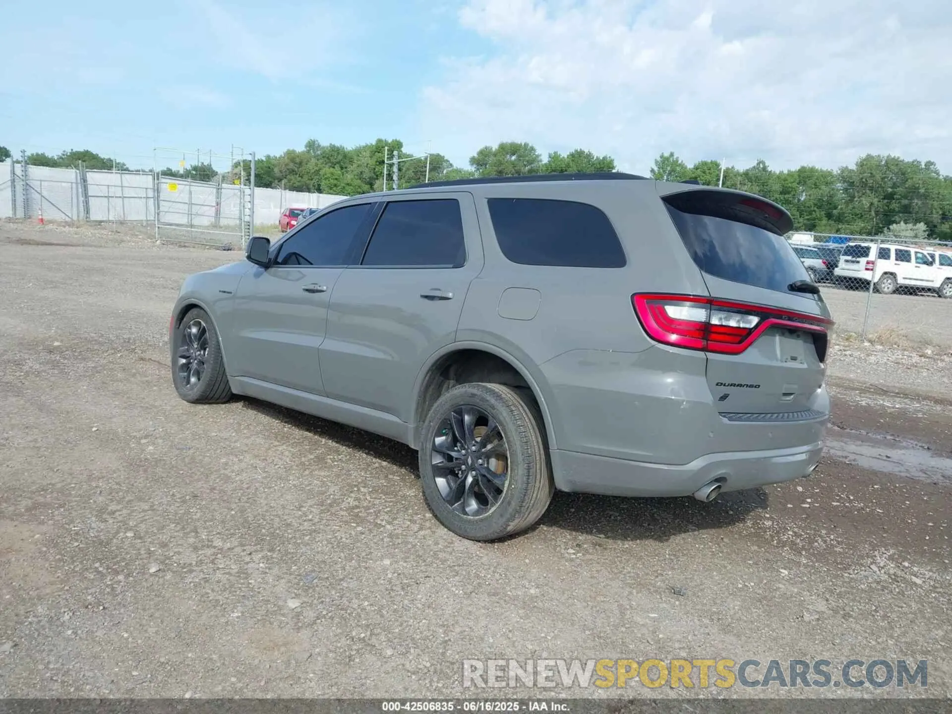 3 Photograph of a damaged car 1C4SDJCT8PC550788 DODGE DURANGO 2023